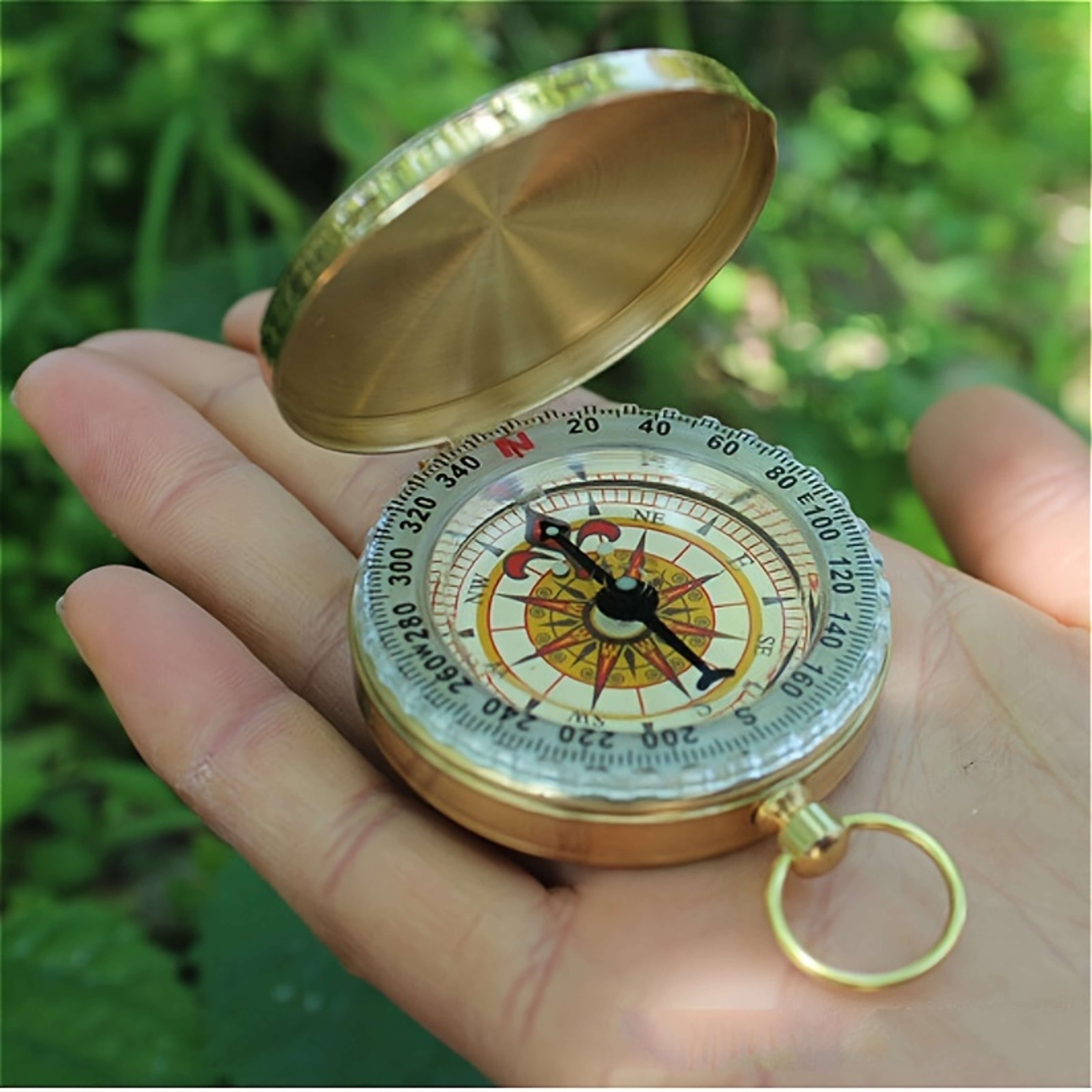 Pure Copper Compass Pocket Watch Luminous Retro Flip Outdoor Navigation Compass 0