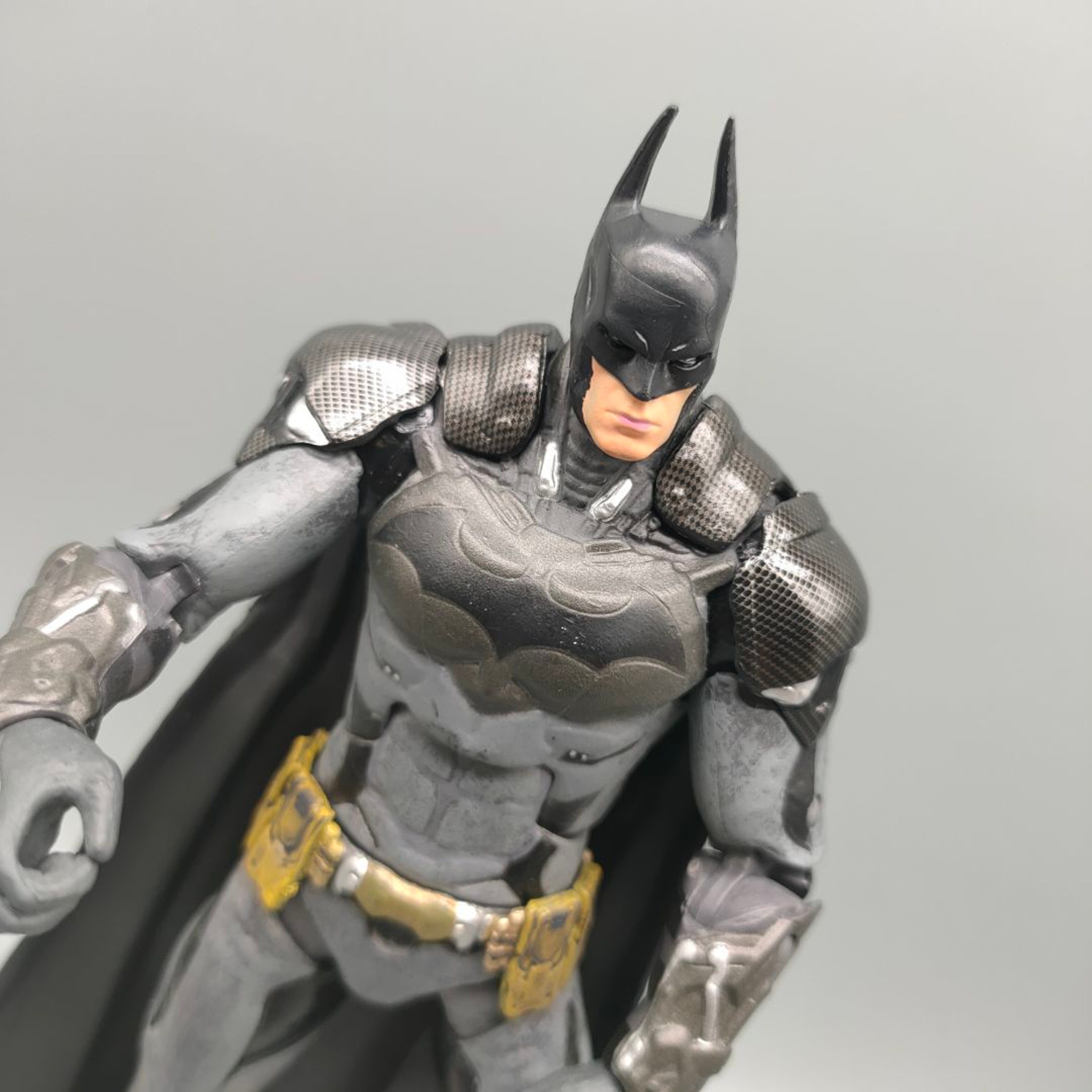 Batman Arkham Knight Armored Figure Collectible Superhero Action Figure – view 5