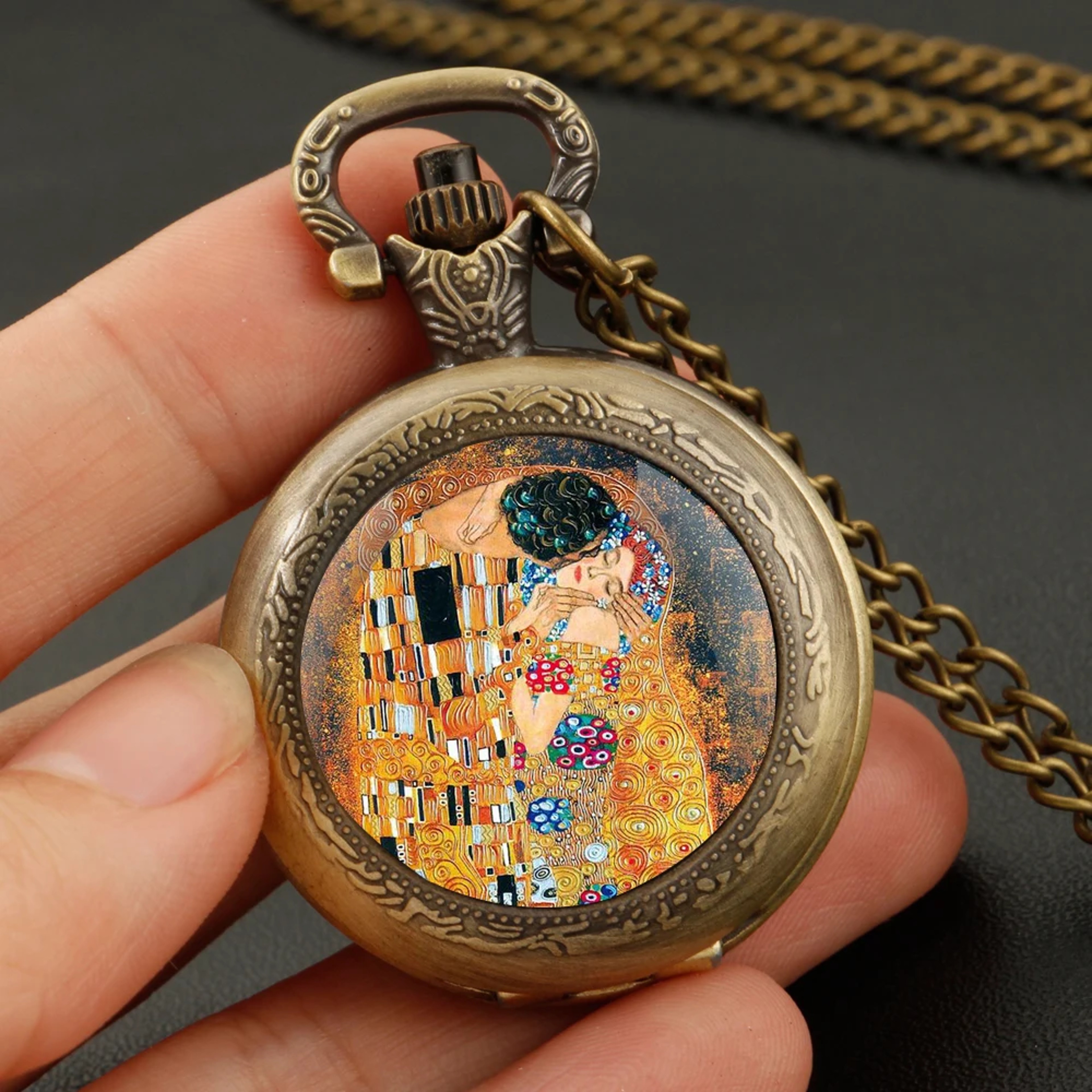 Klimt The Kiss Pocket Watch Necklace Vintage Quartz Pendant Jewelry Gift 4
