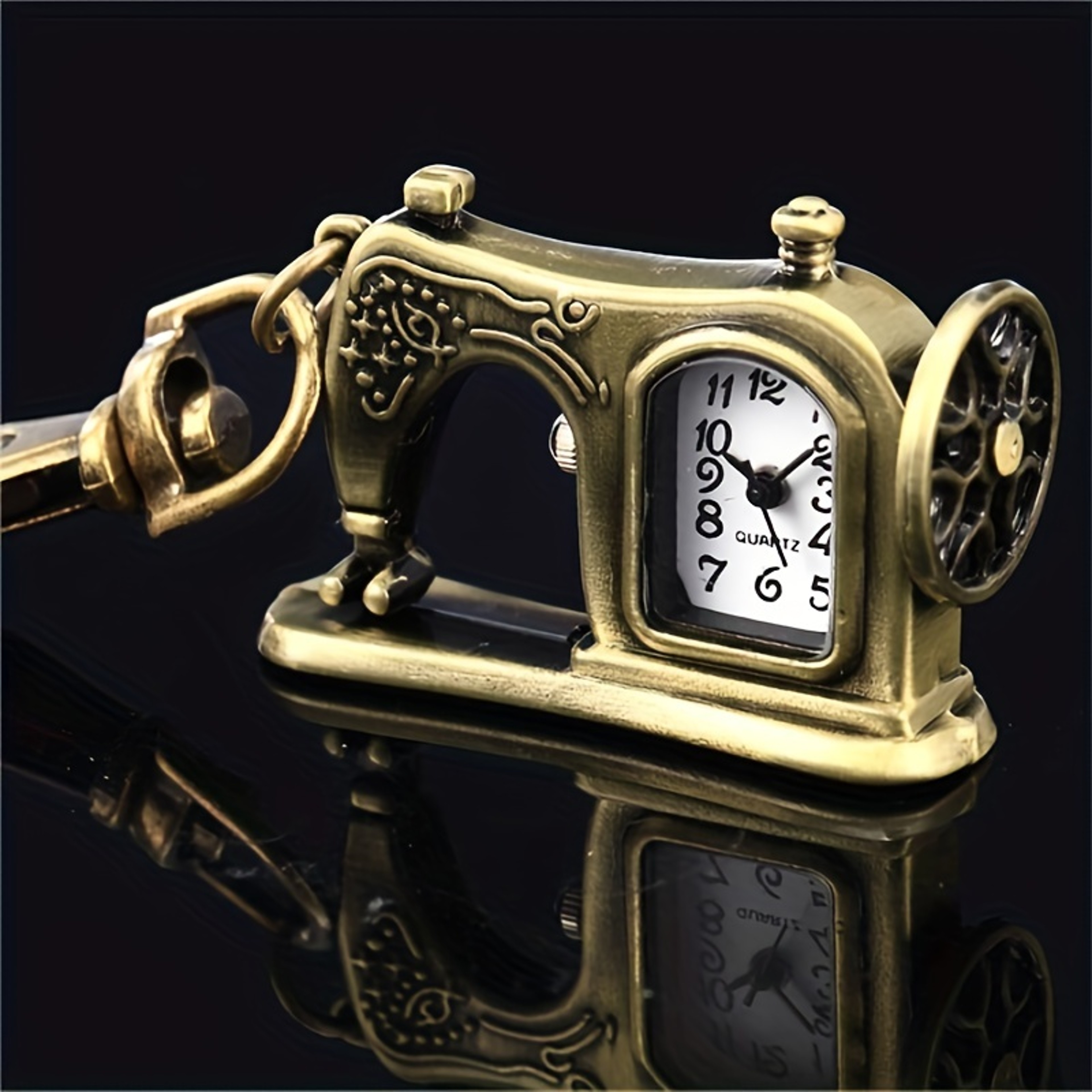 Vintage Pocket Watch Necklace Sewing Machine Keychain Watch Retro Pendant Timepiece 0