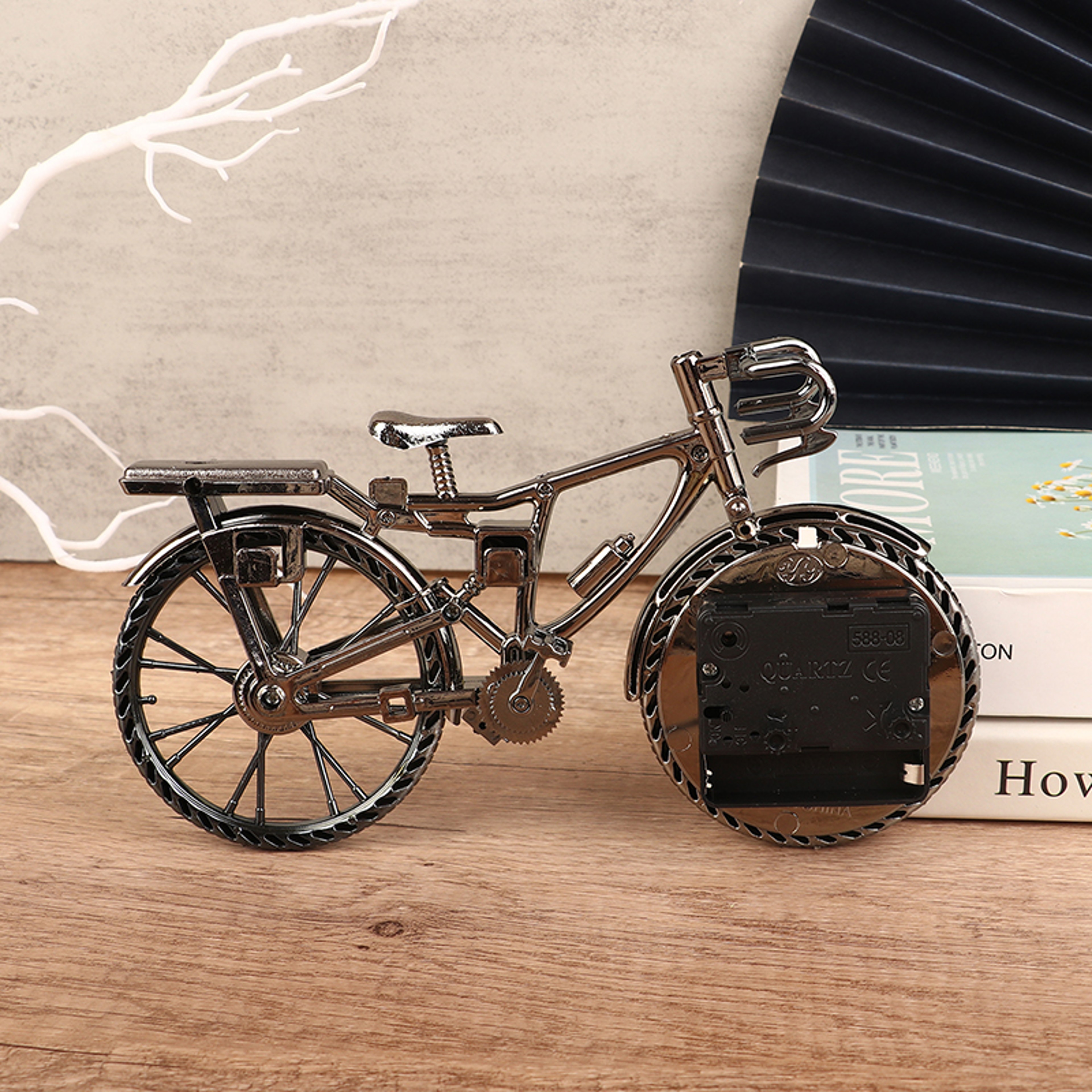 Vintage Bicycle Table Alarm Clock Decorative Desk Clock With Arabic Numerals For Home Decor 3