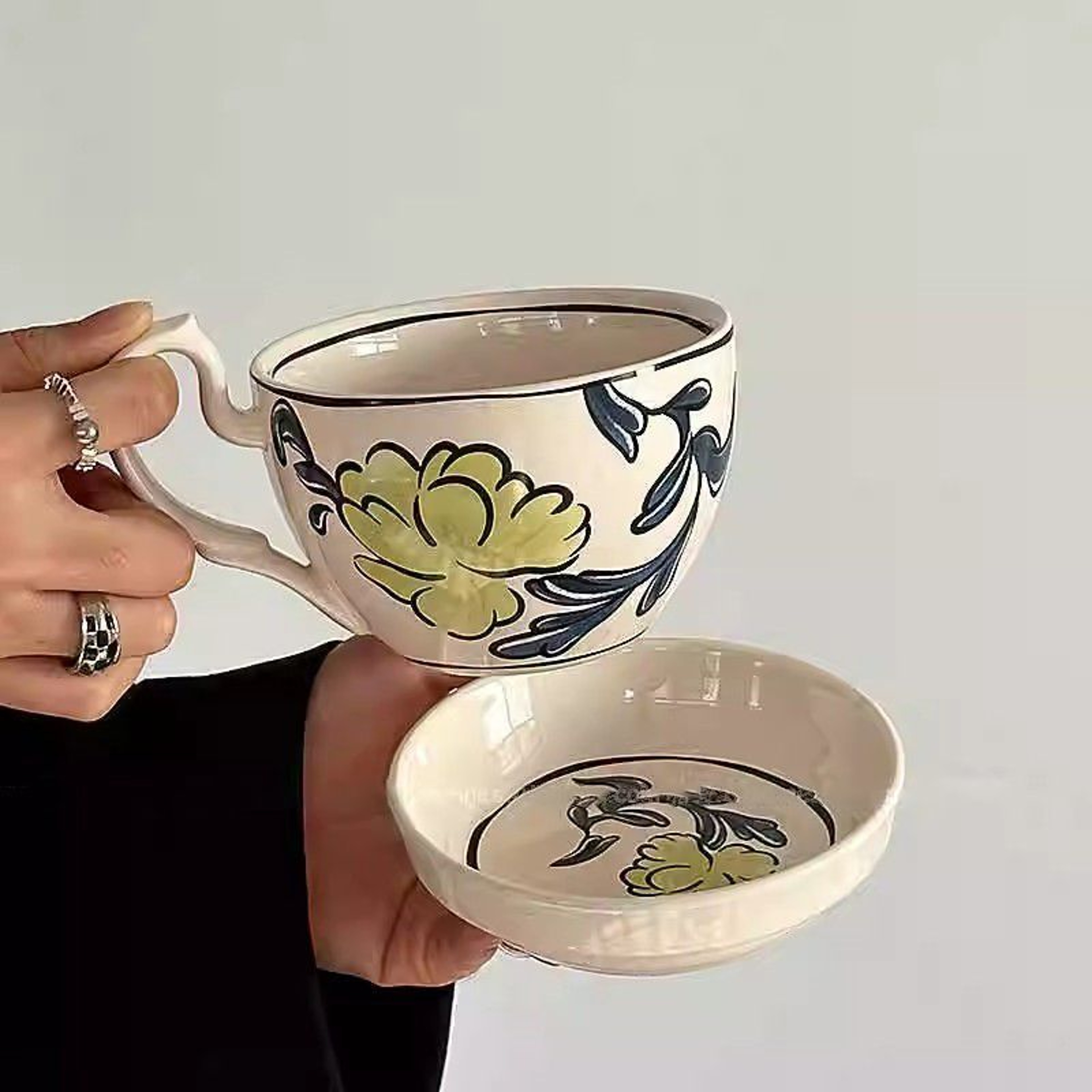 Vintage Ceramic Breakfast Cup Set with Lid & Saucer Large Capacity Retro Coffee Mug – view 9