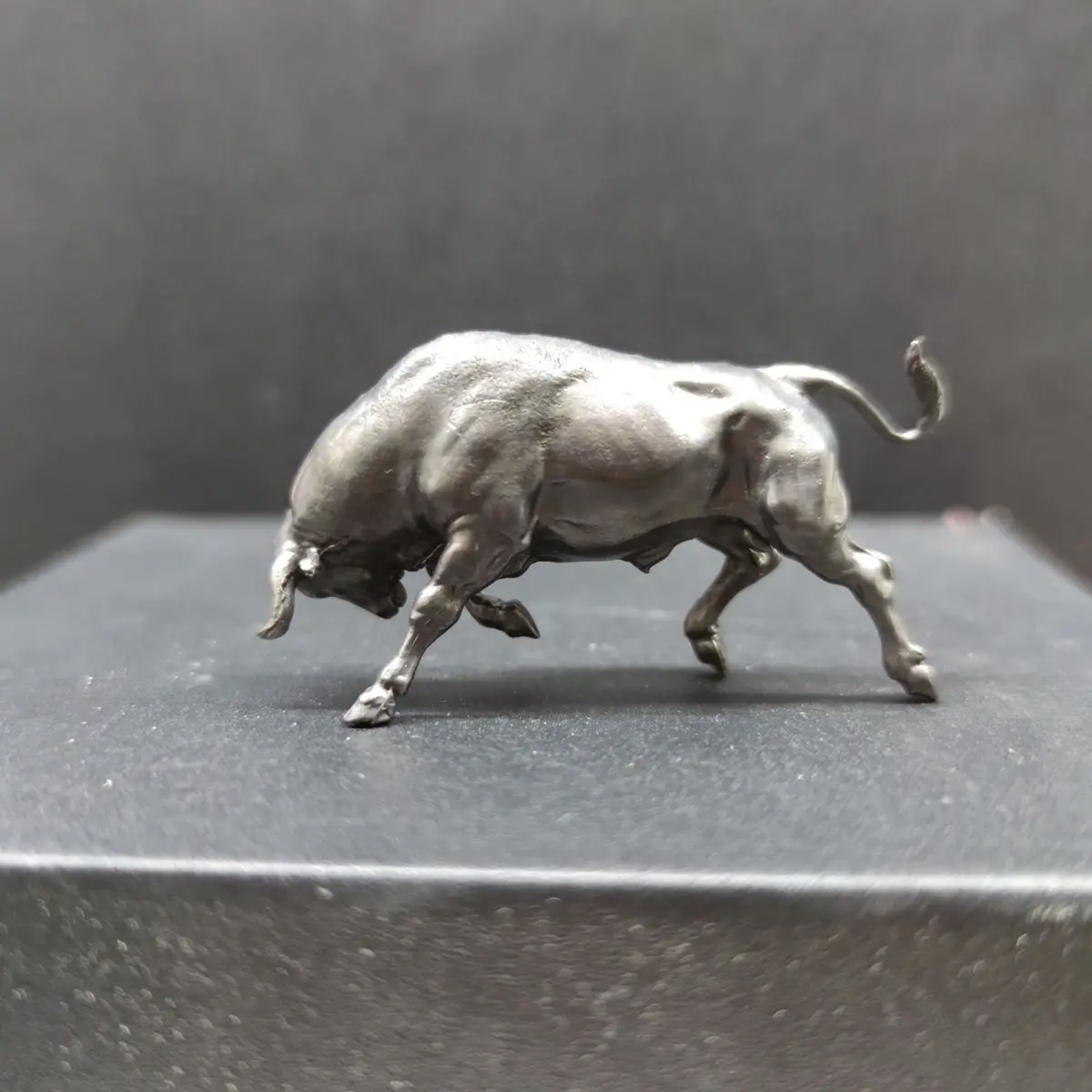 Pure Copper Lucky Bull Figurine Mini Wall Street Bull Statue Decor for Wealth & Success – view 3