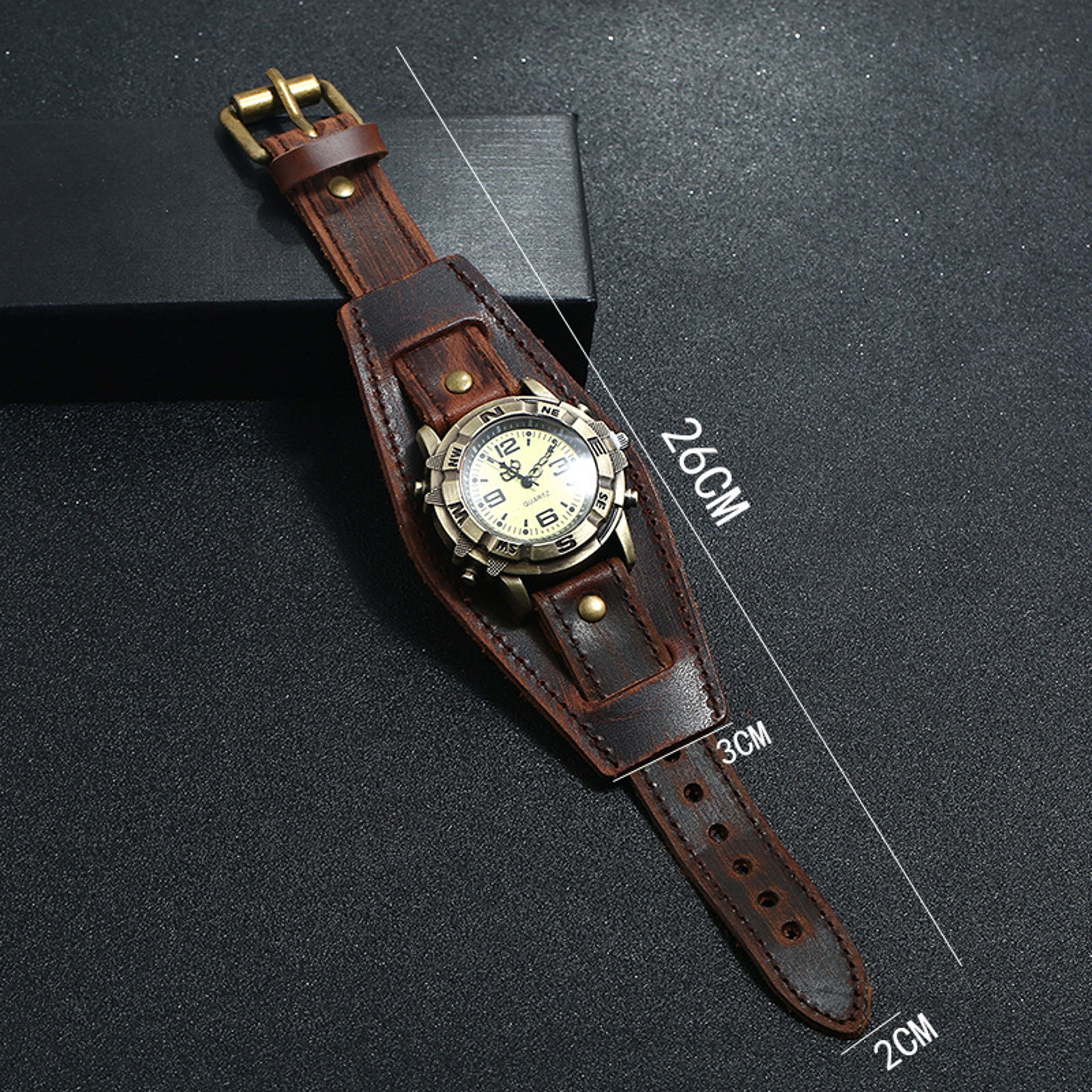 Men Leather Cuff Watch Retro Punk Style Quartz Bracelet Watch 3
