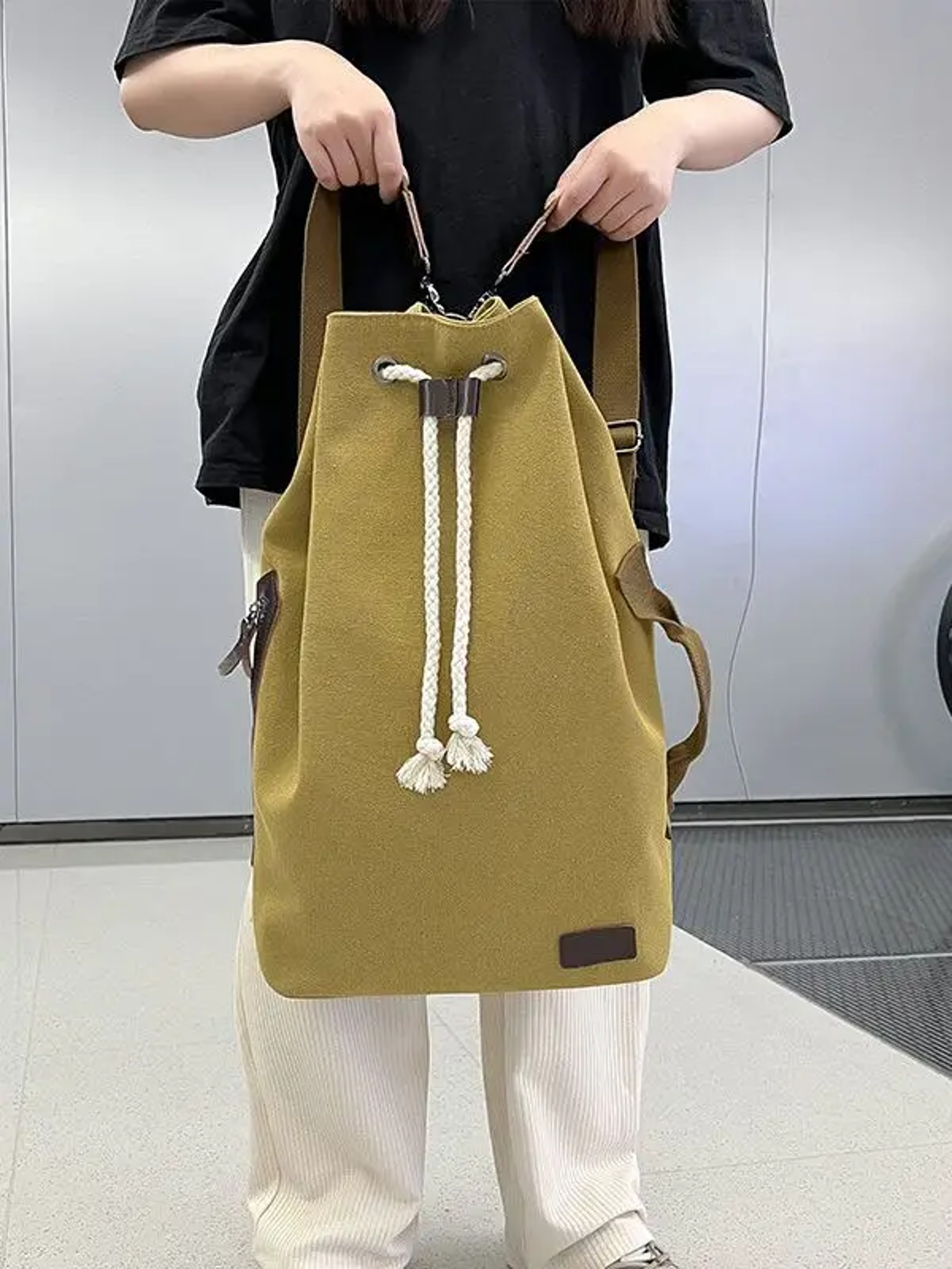 Retro Canvas Bucket Backpack Gym  Travel Bag For Men 2