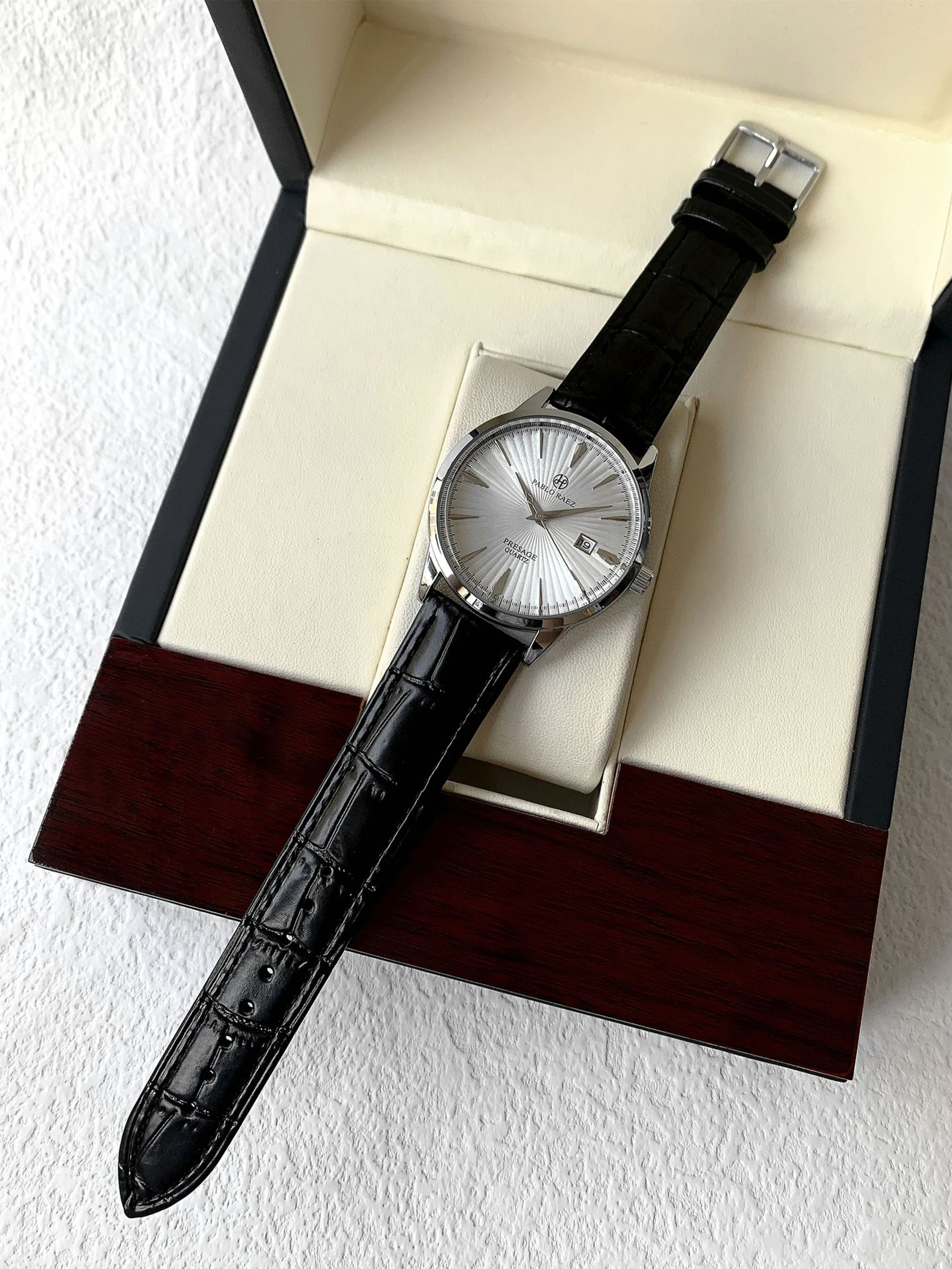 Waterproof Calendar Leather Strap Men Watch, Business Watches Quartz Wristwatches, Elegant Daily Timepiece – view 1