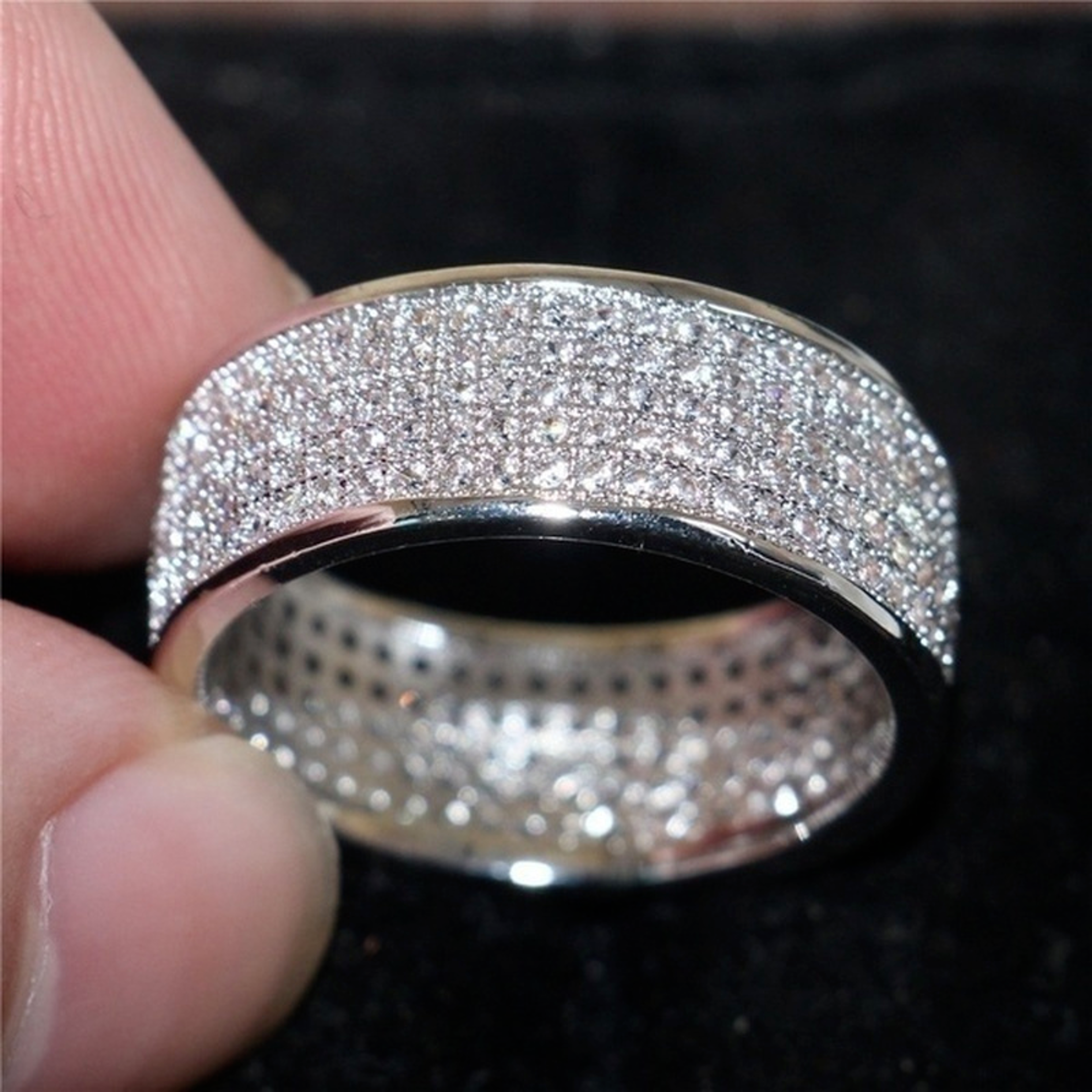 7jLoShineSilverandGoldColorWomenRingRoundInlaidWhiteZirconRingforWomenMenEngagementj
