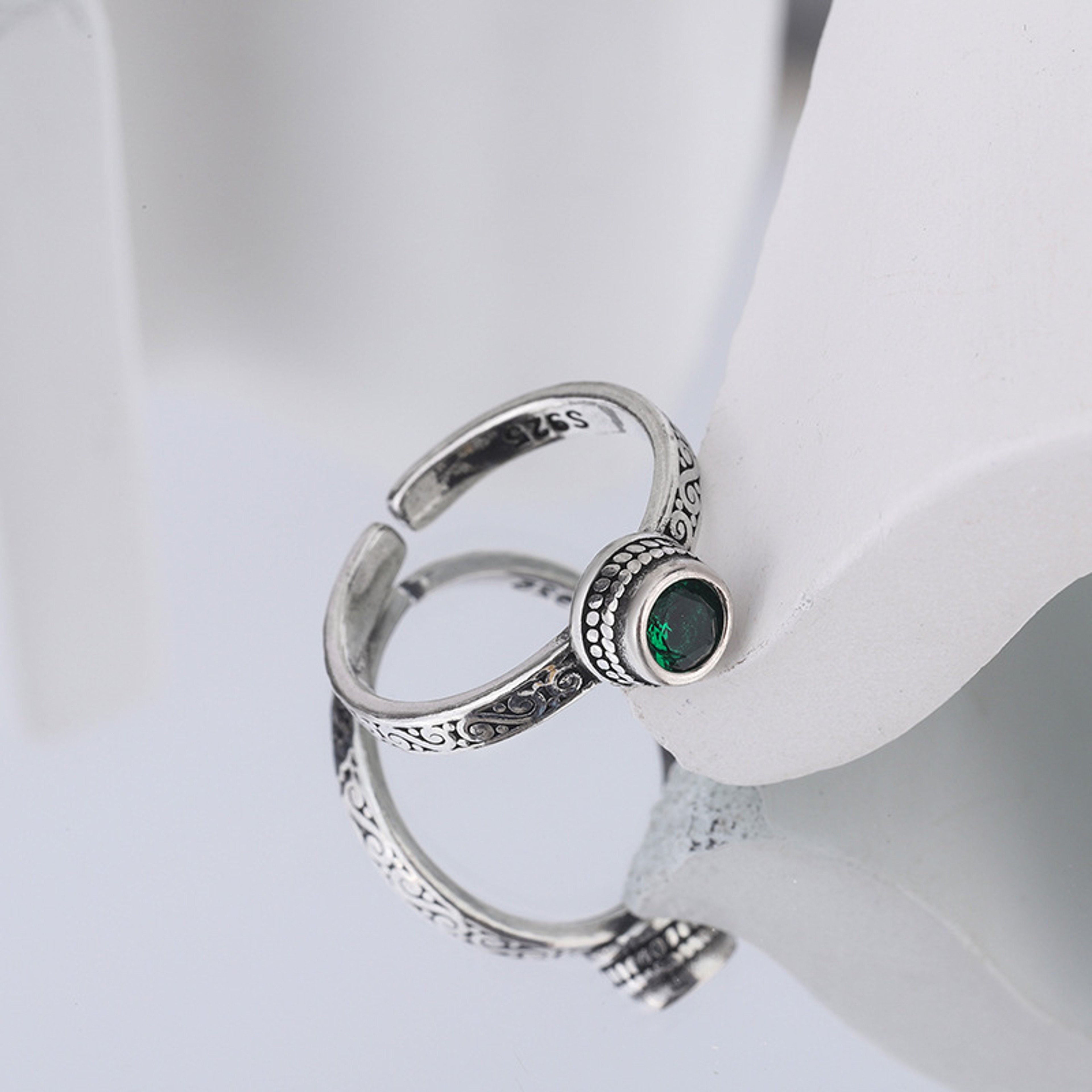 Vintage Thai Silver Green Zircon Open Cuff Rings for Women - New Fashion Jewelry Gift for Party – view 4
