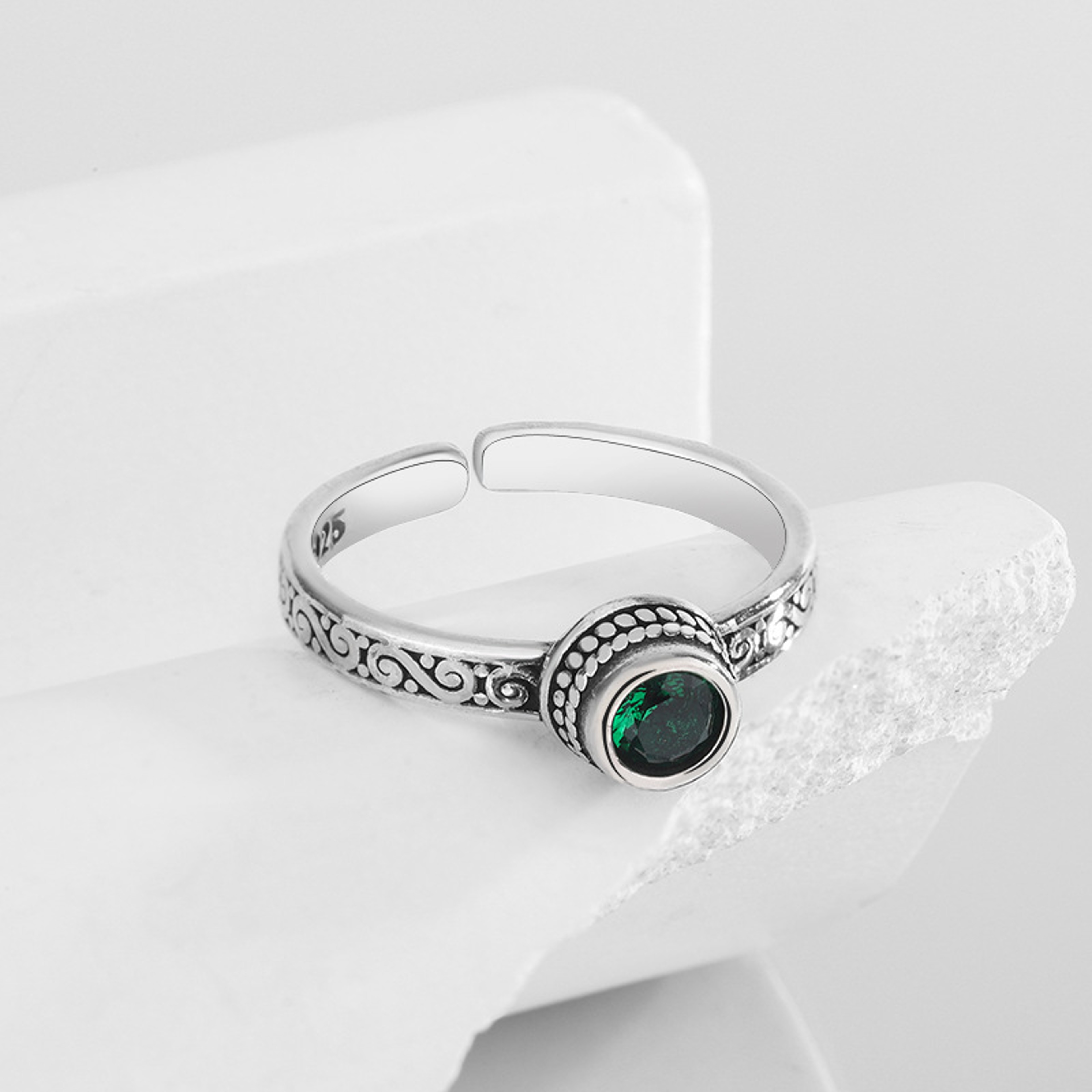 Vintage Thai Silver Green Zircon Open Cuff Rings for Women - New Fashion Jewelry Gift for Party – view 5