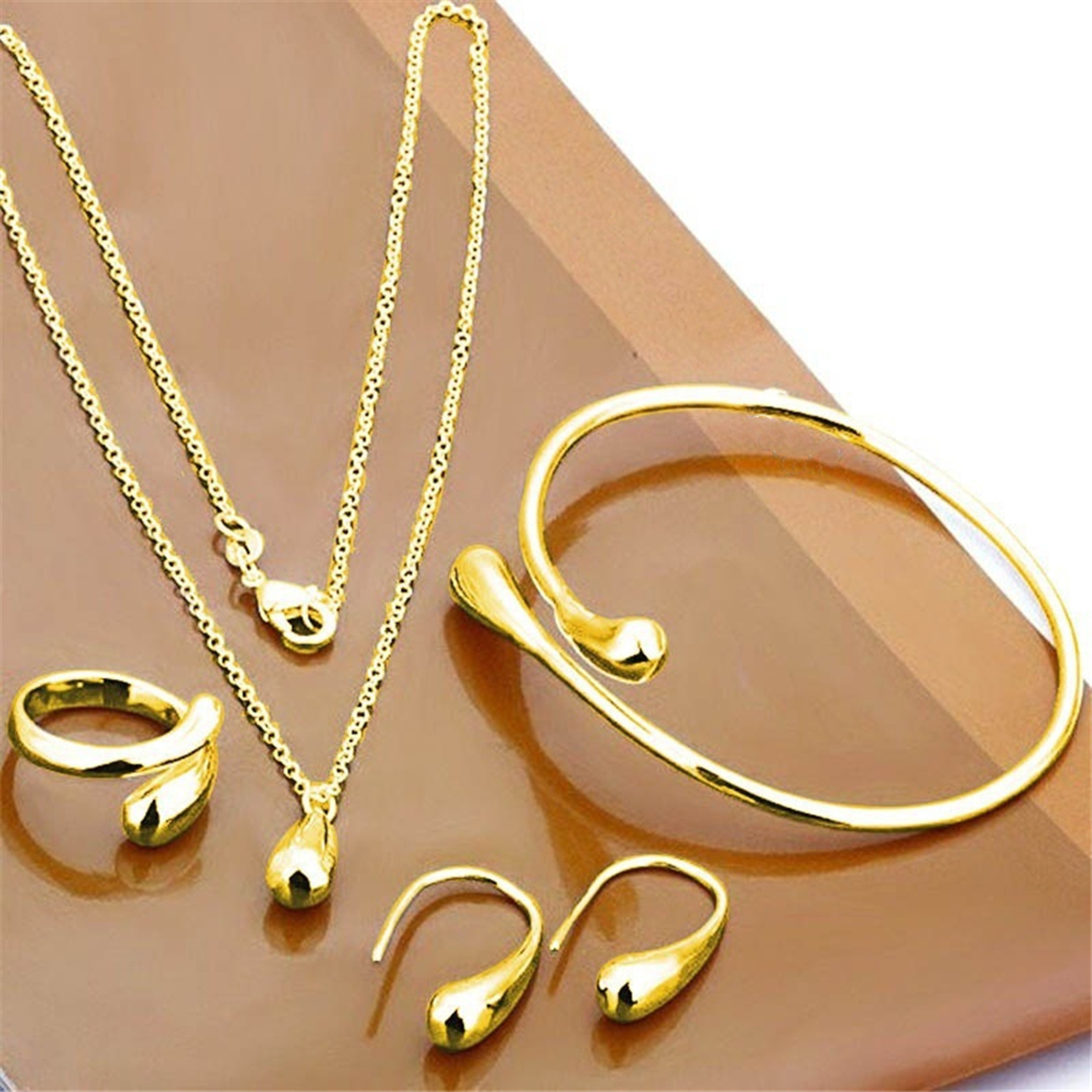 Double Heart Jewelry Set: Exquisite Necklace, Earrings & Bracelet - Romantic Bridal Fashion & Gifts for Her – view 8