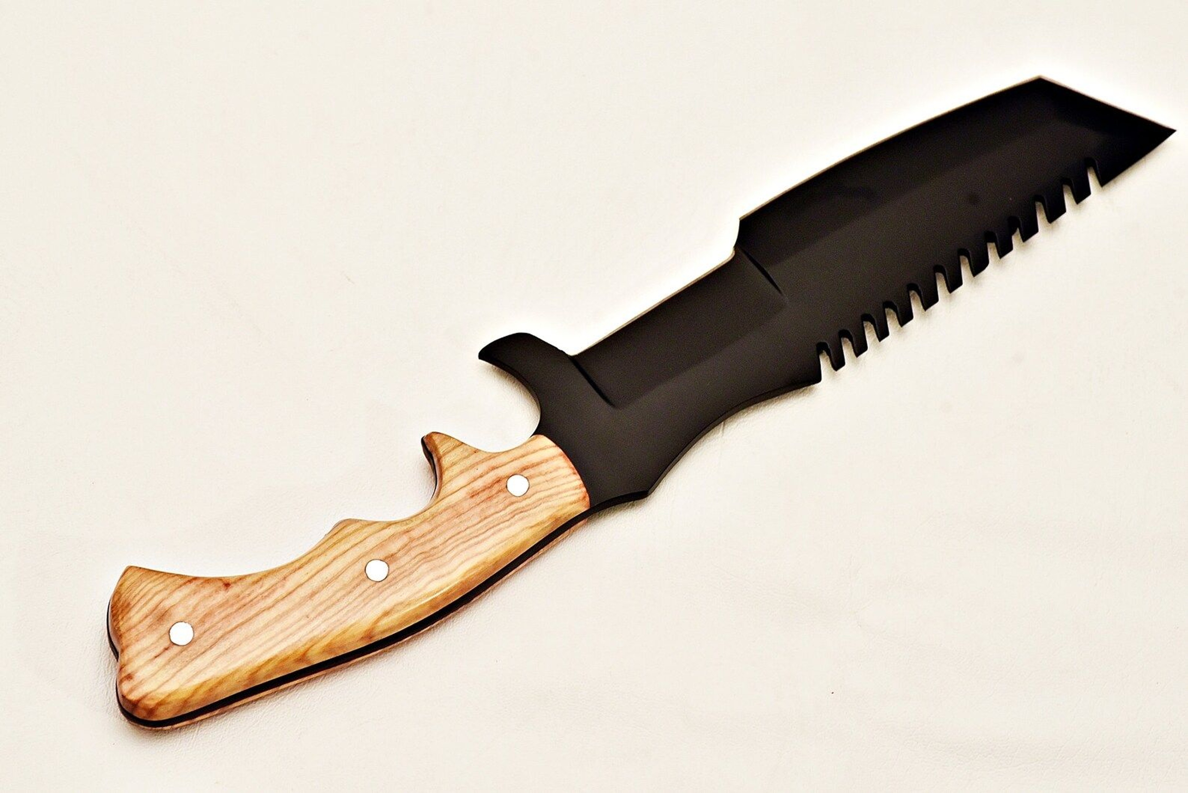 1095 Steel Handmade Tracker Fixed Blade Knife With Leather Sheath  Camping Hunting Bushcraft Outdoo 1