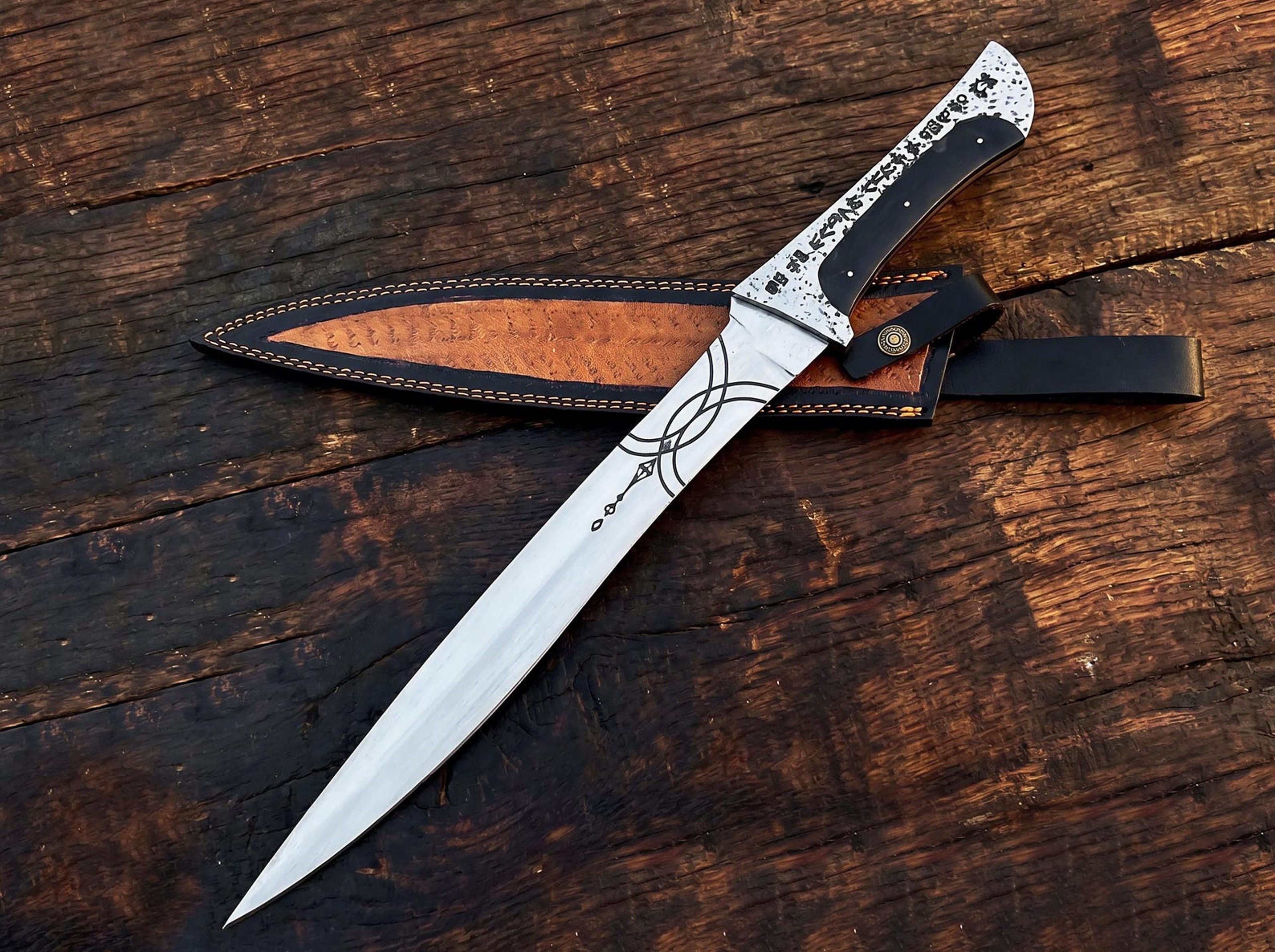 Handmade Paul Atreides Crysknife Replica  Dune Inspired Carbon Steel Knife Full Tang Movie Pro 7
