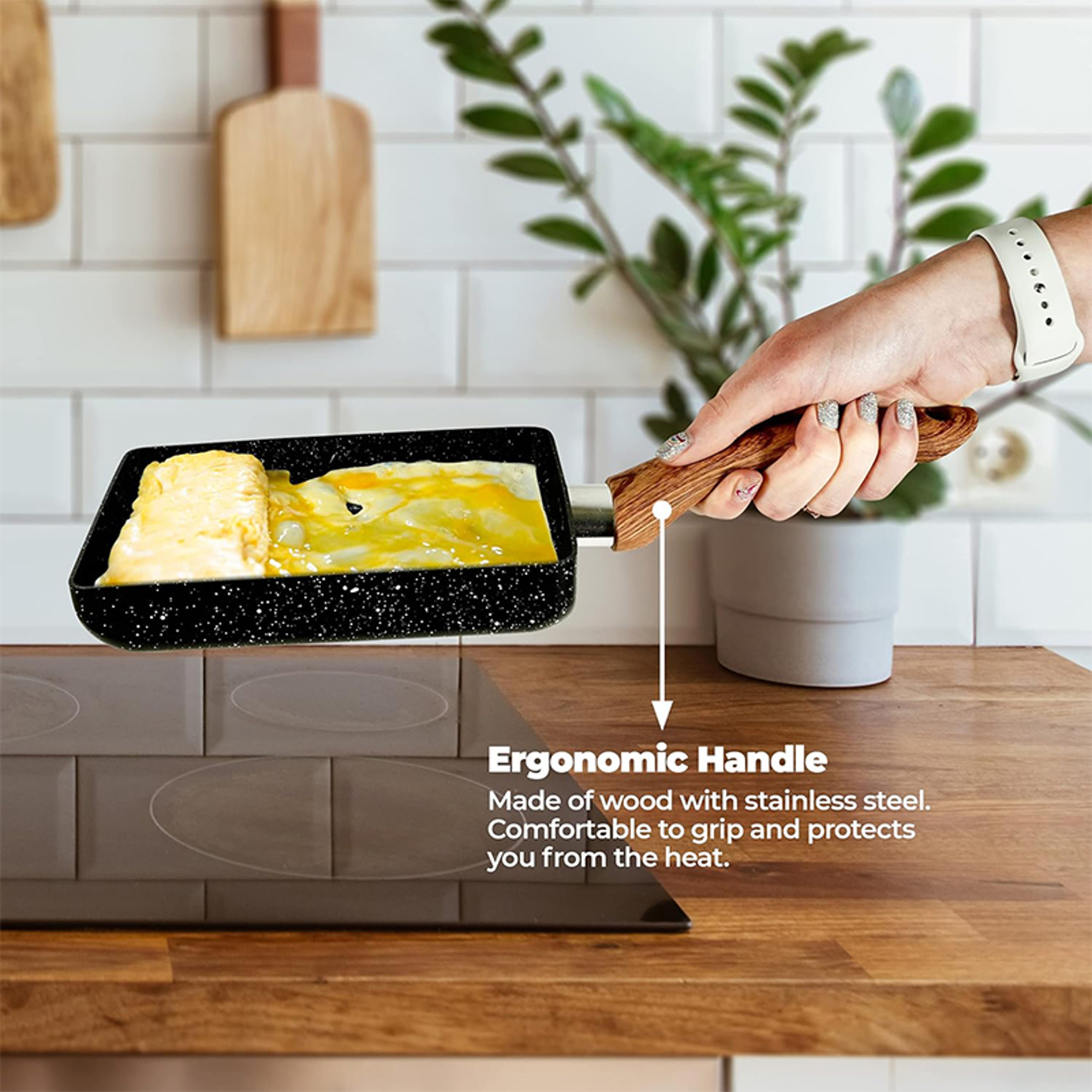 Nonstick Omelette Pan With Wooden Handle Perfect For Pancakes  Eggs 2