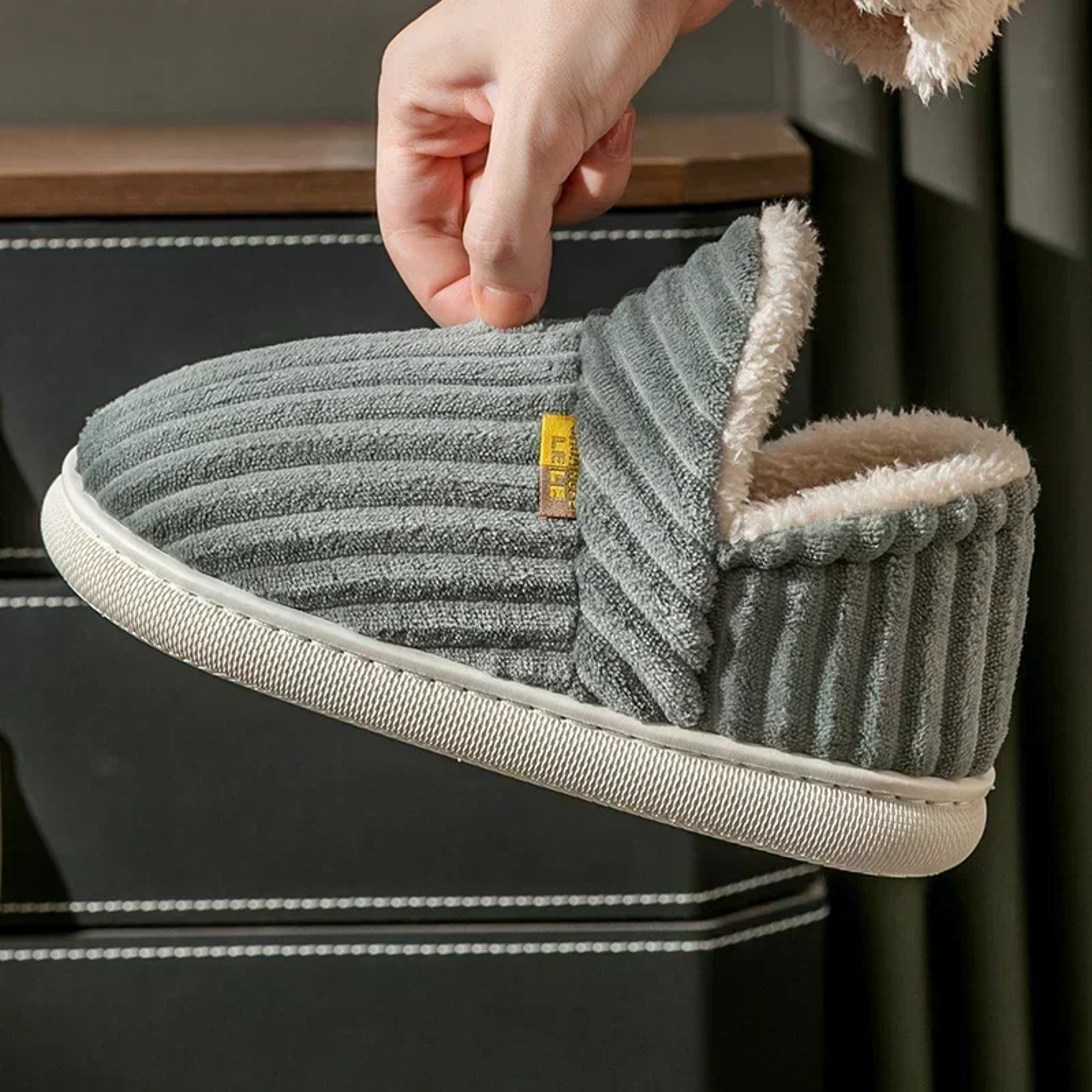 Cozy Plush Fur Slippers For Men  Women Soft Sole Winter Slides For Indoor Comfort 2