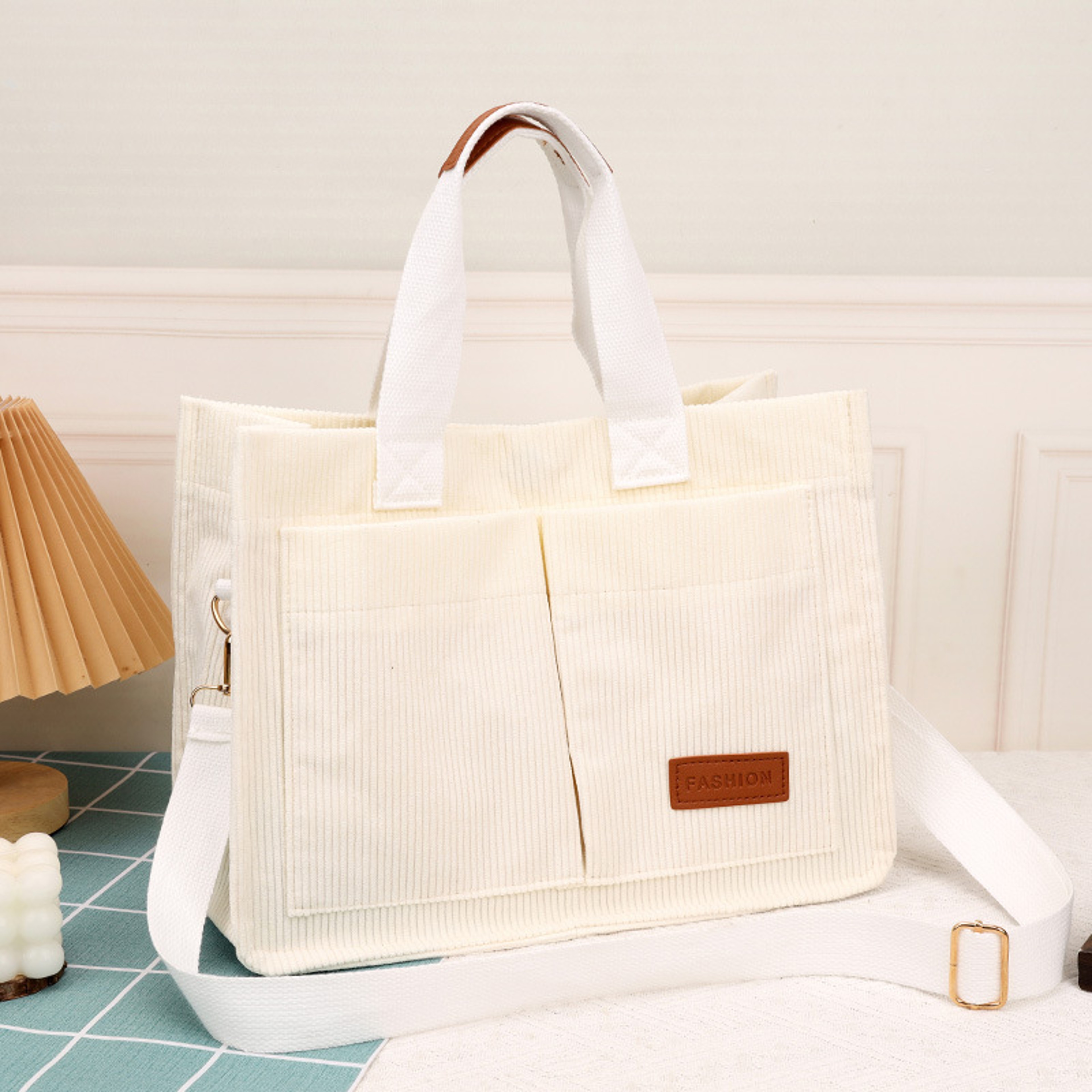 Stylish Canvas Shoulder Bag Spacious Crossbody Handbag For Women In White 4