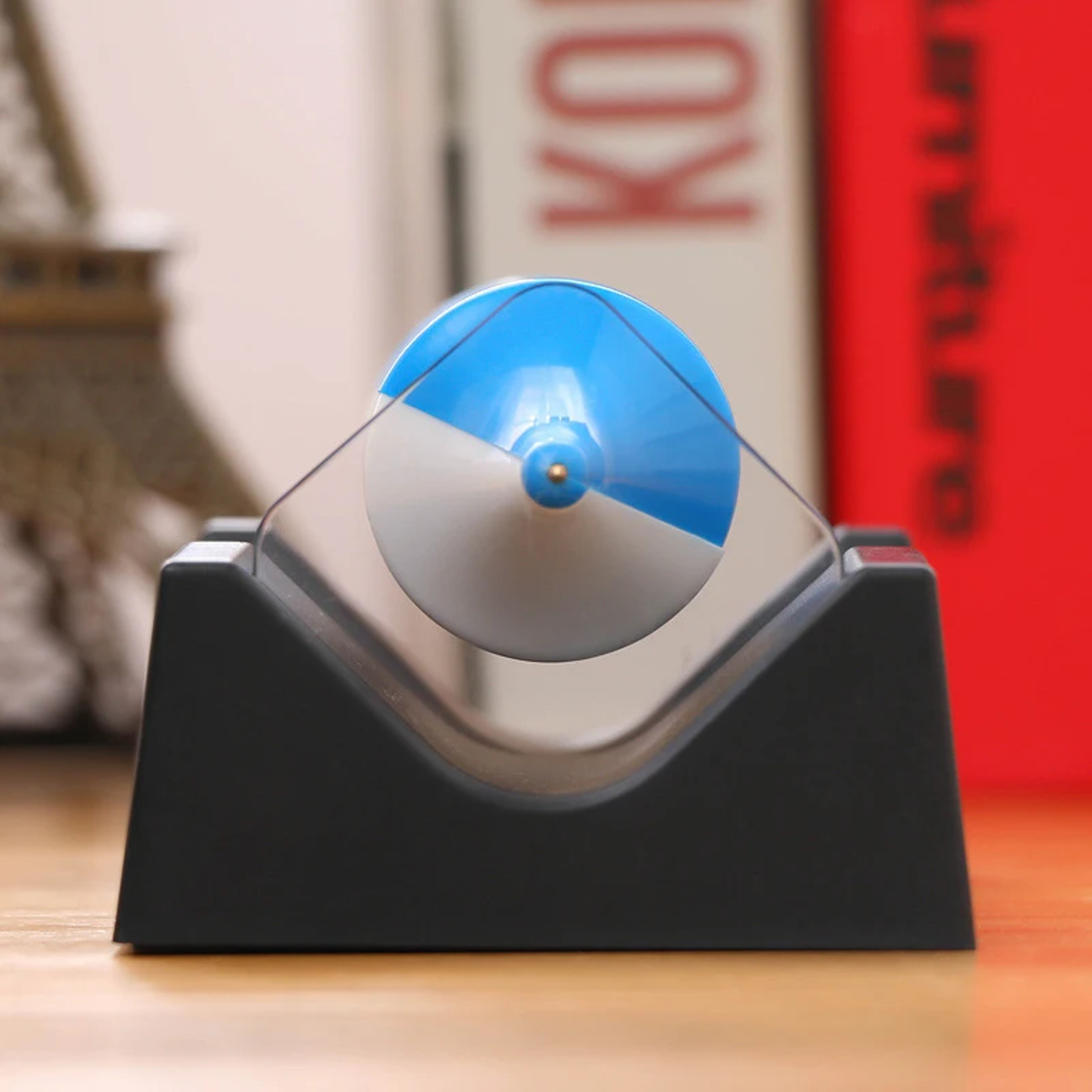 Magnetic Levitating Rotating Perpetual Motion Desk Toy BatteryFree Educational Science Decor 4