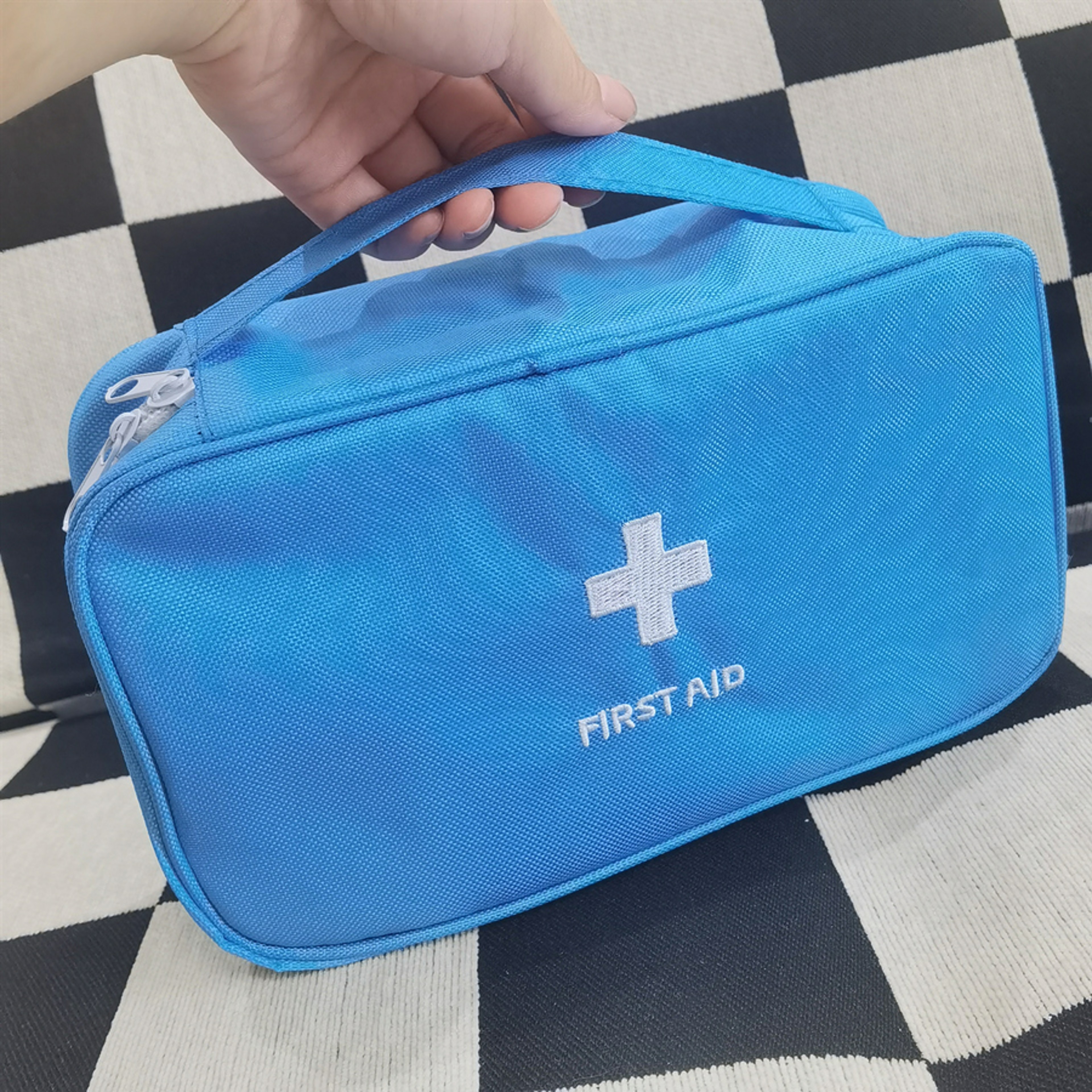 Portable First Aid Kit Bag Travel Medical Storage Organizer Durable Emergency Medicine Pouch For Ho