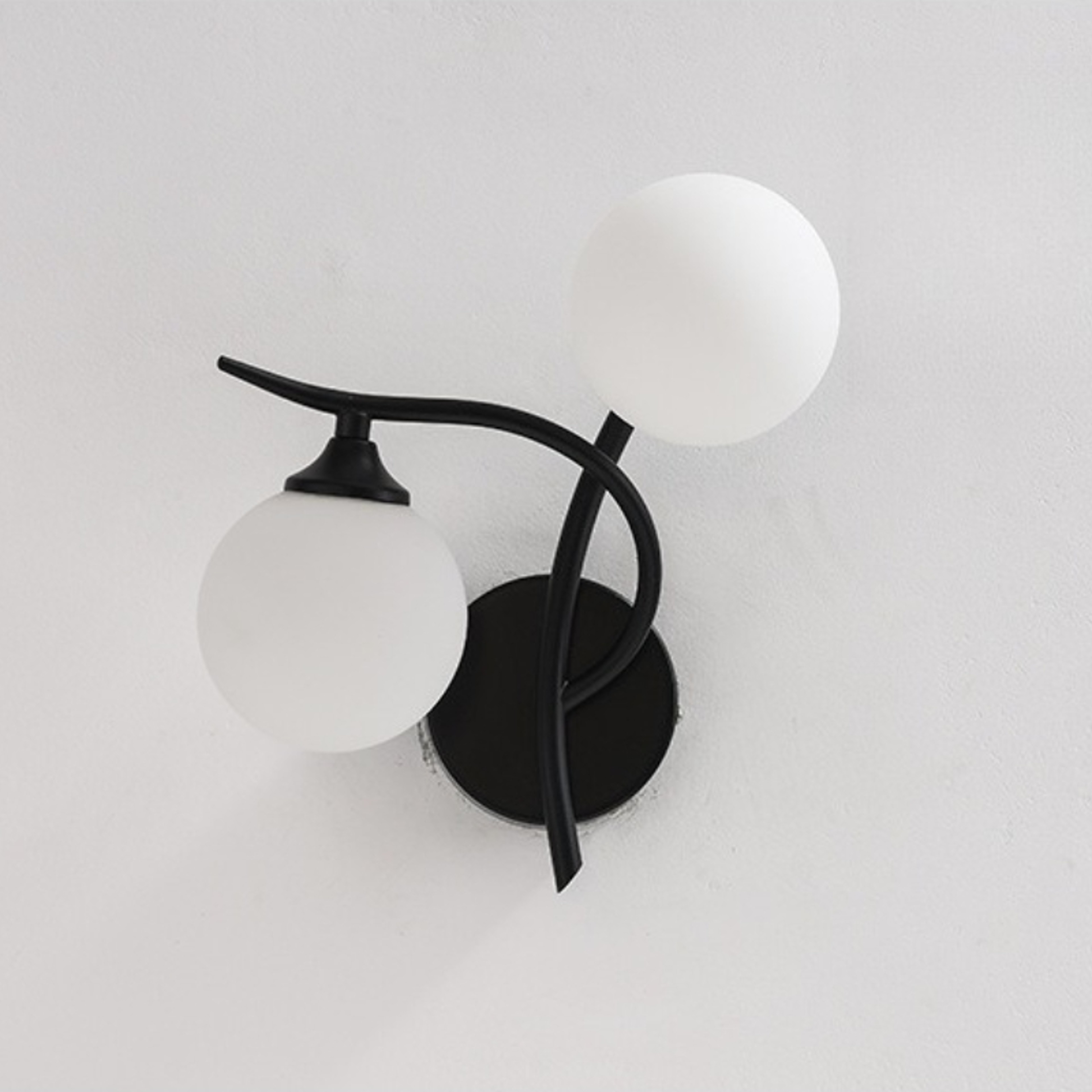Nordic Wall Lamp Glass Ball Design Modern Bedside Wall Light – view 4
