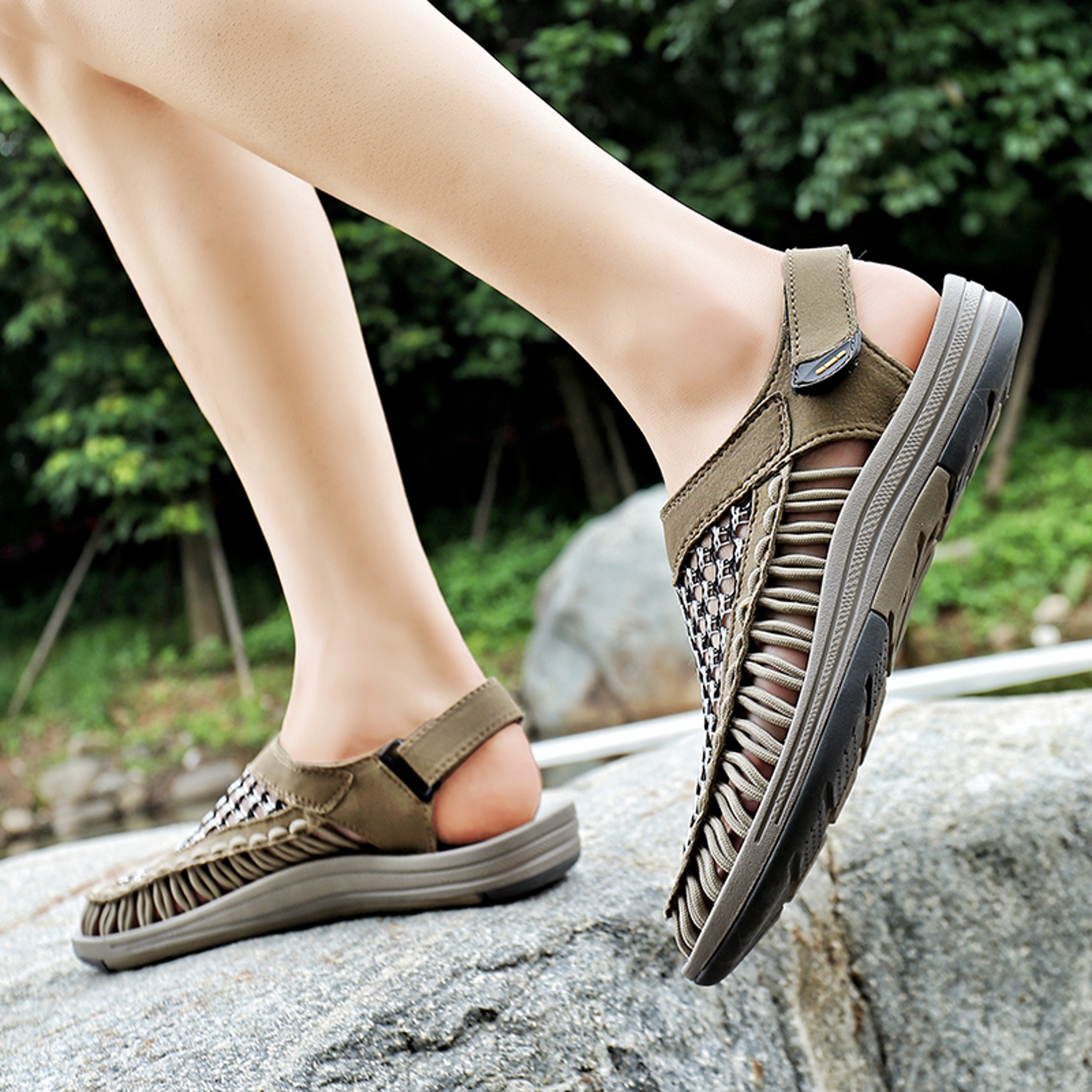 Mens Hand Woven Summer Sandals Breathable Casual Outdoor Beach Sandals – view 4