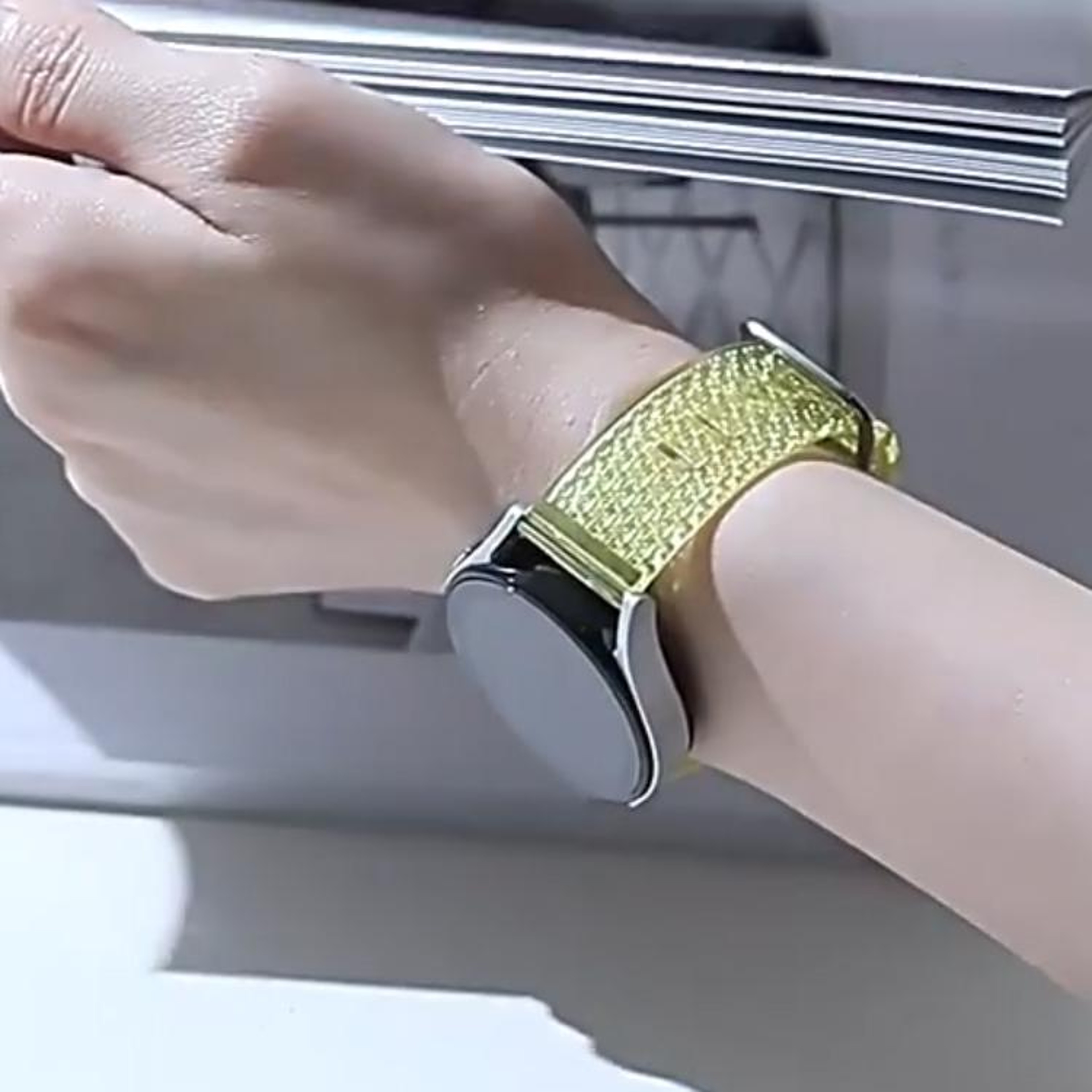 Samsung Galaxy Watch 6 Classic Transparent TPU Watch Band Shiny Diamond Replacement Strap 7