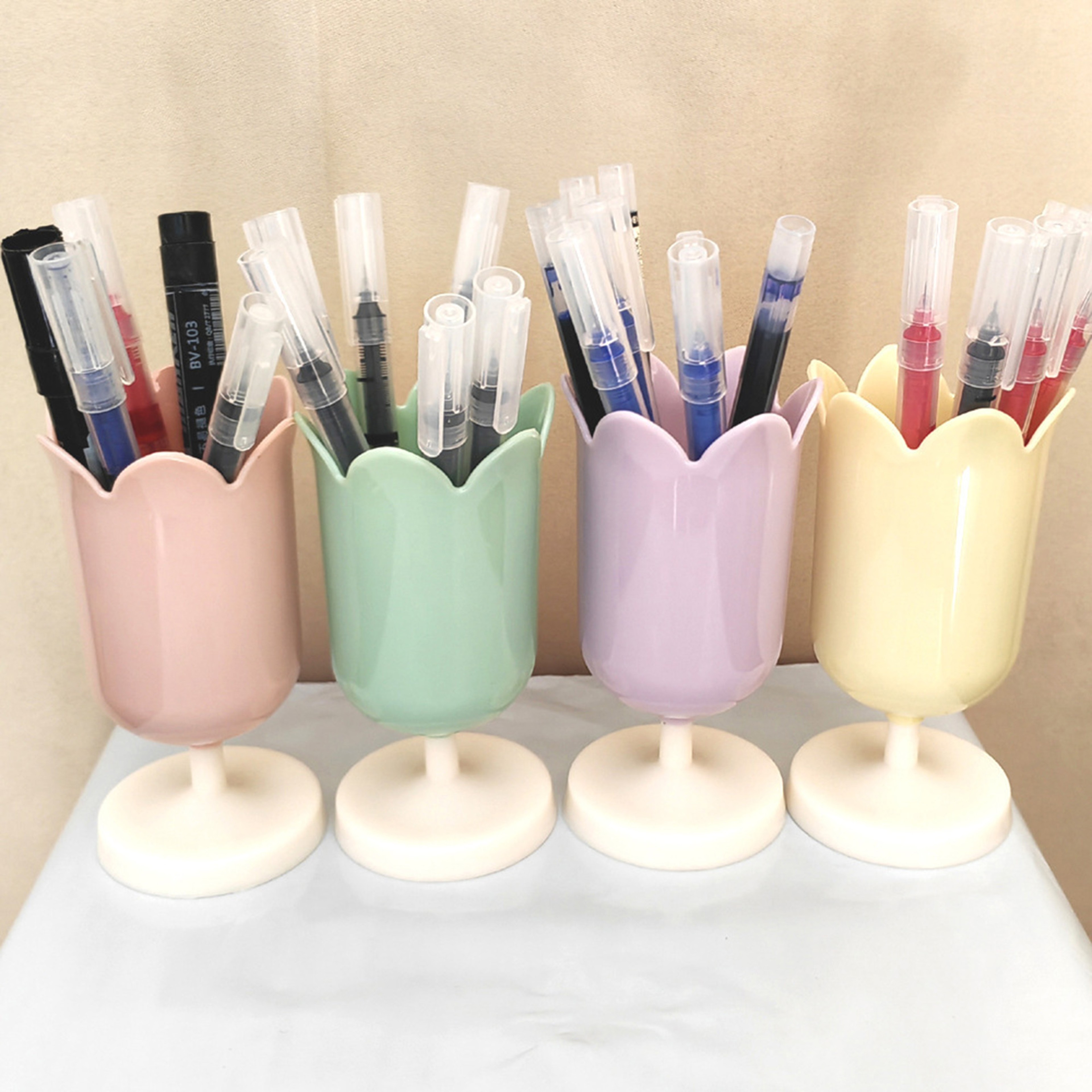 Tulip Shaped Pen Holder Creative Makeup Brush Storage Box Desk Organizer For Students And Women 0