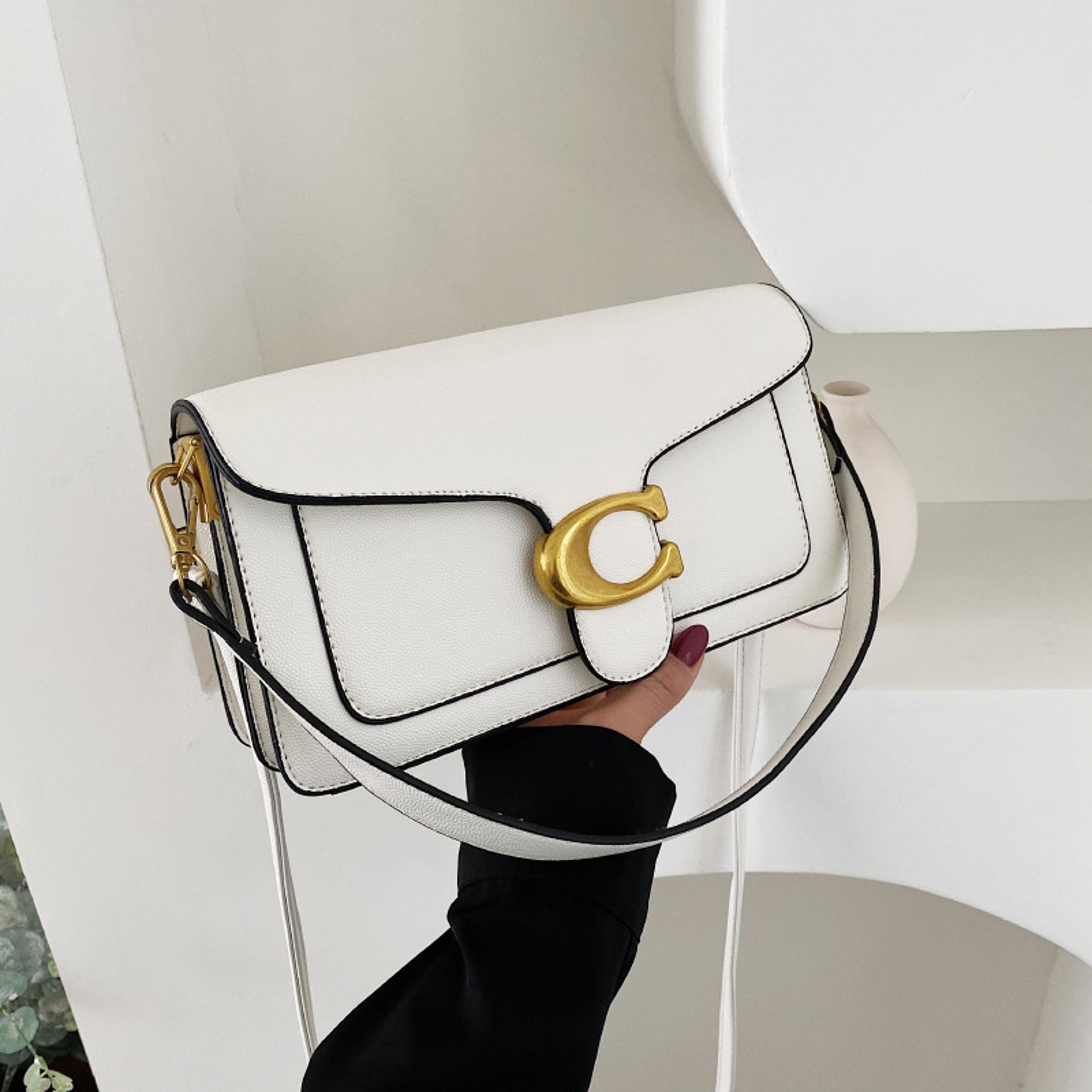 Fashionable Underarm Shoulder Bag With Dual Shoulder Straps  Diagonal Small Square Bag Trendy  Vers 7