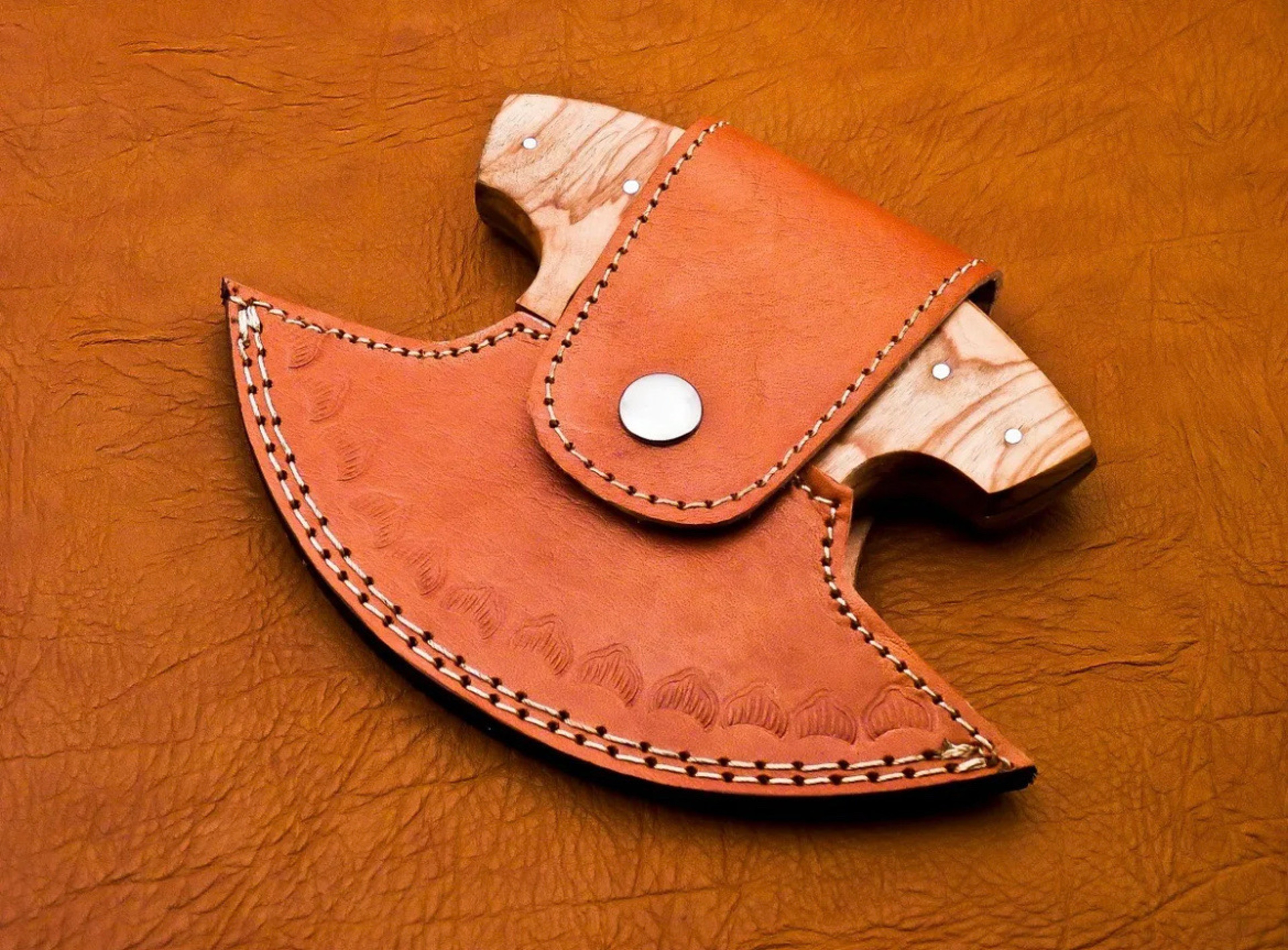 Handmade Damascus steel ulu knife pizza cutter – view 8
