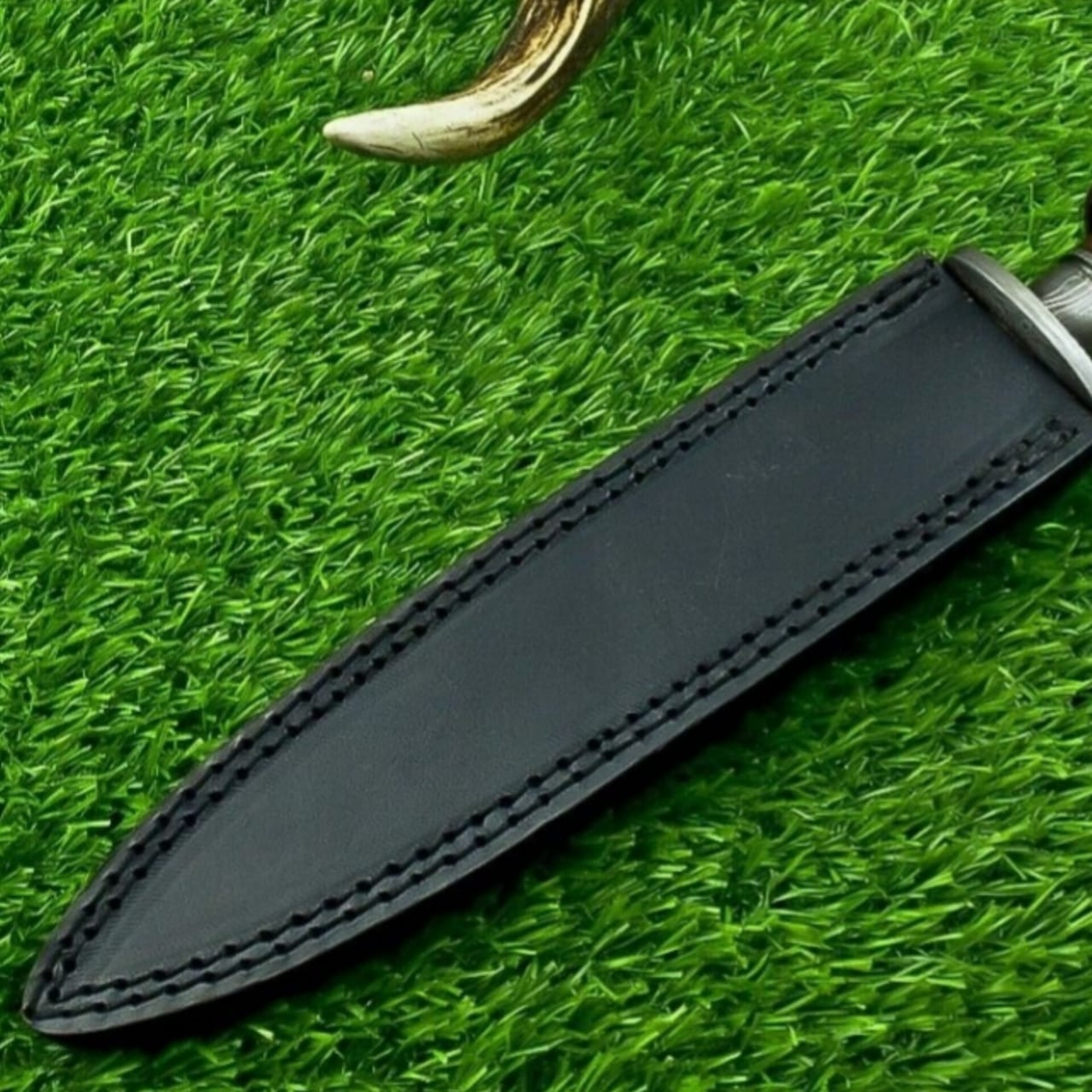 13" CUSTOM Handmade Hunting KNIFE Damascus Steel BLADE DAGGER HARD WOOD – view 5