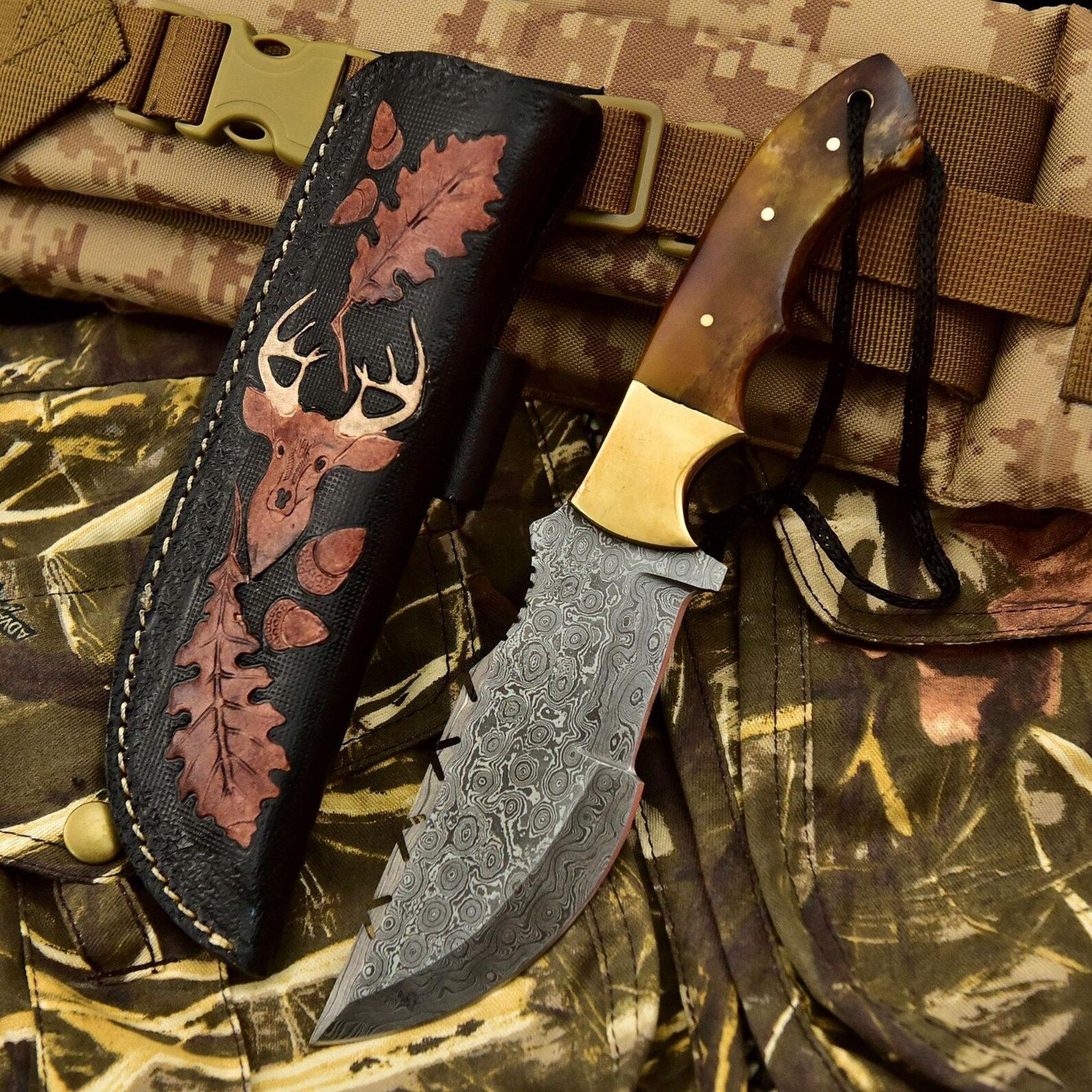 Handcrafted Damascus Tracker Knife With Natural Bone Handle And Full Tang Fixed Blade Hunting K 6