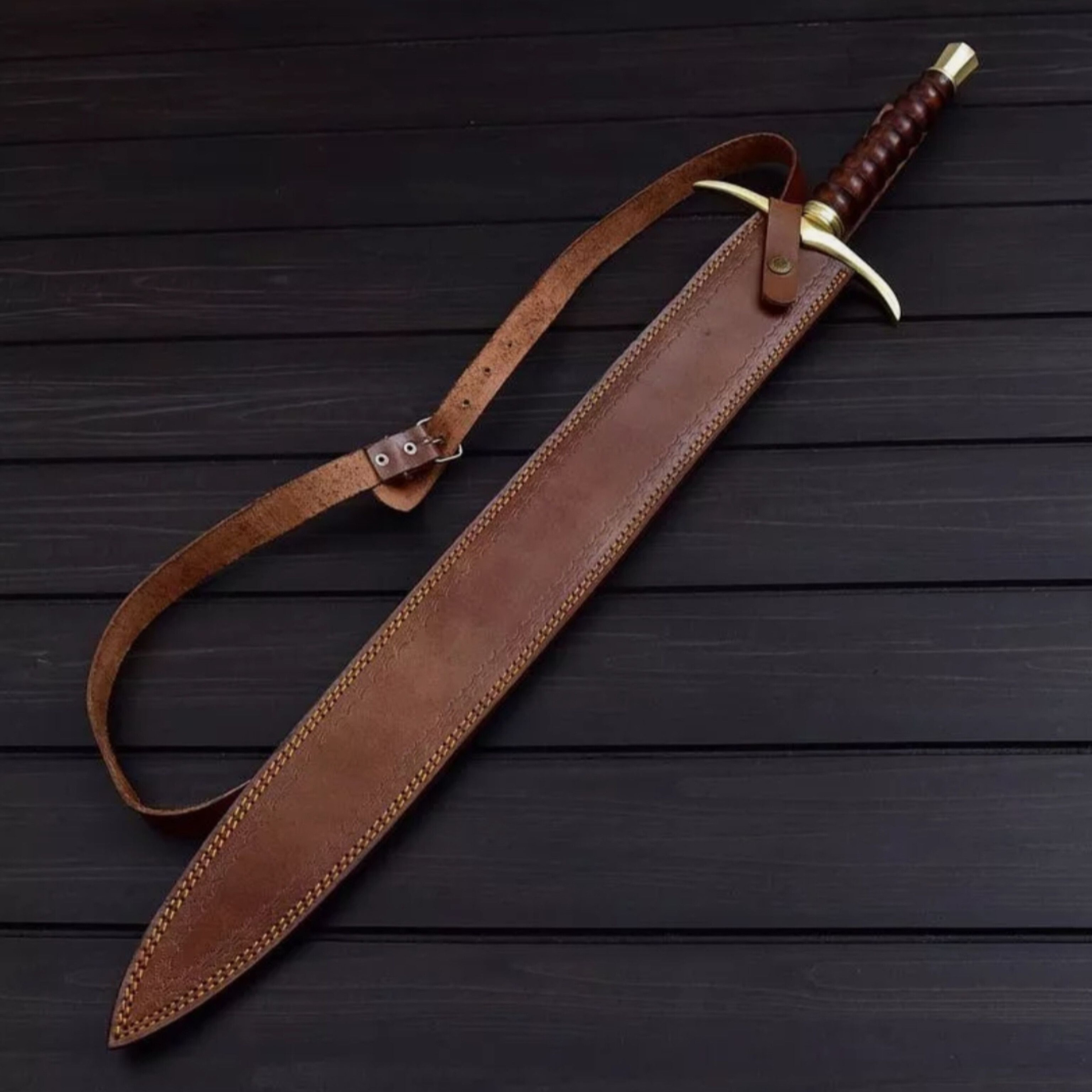 Custom Handmade Damascus Steel Sword With Leather Sheath 3