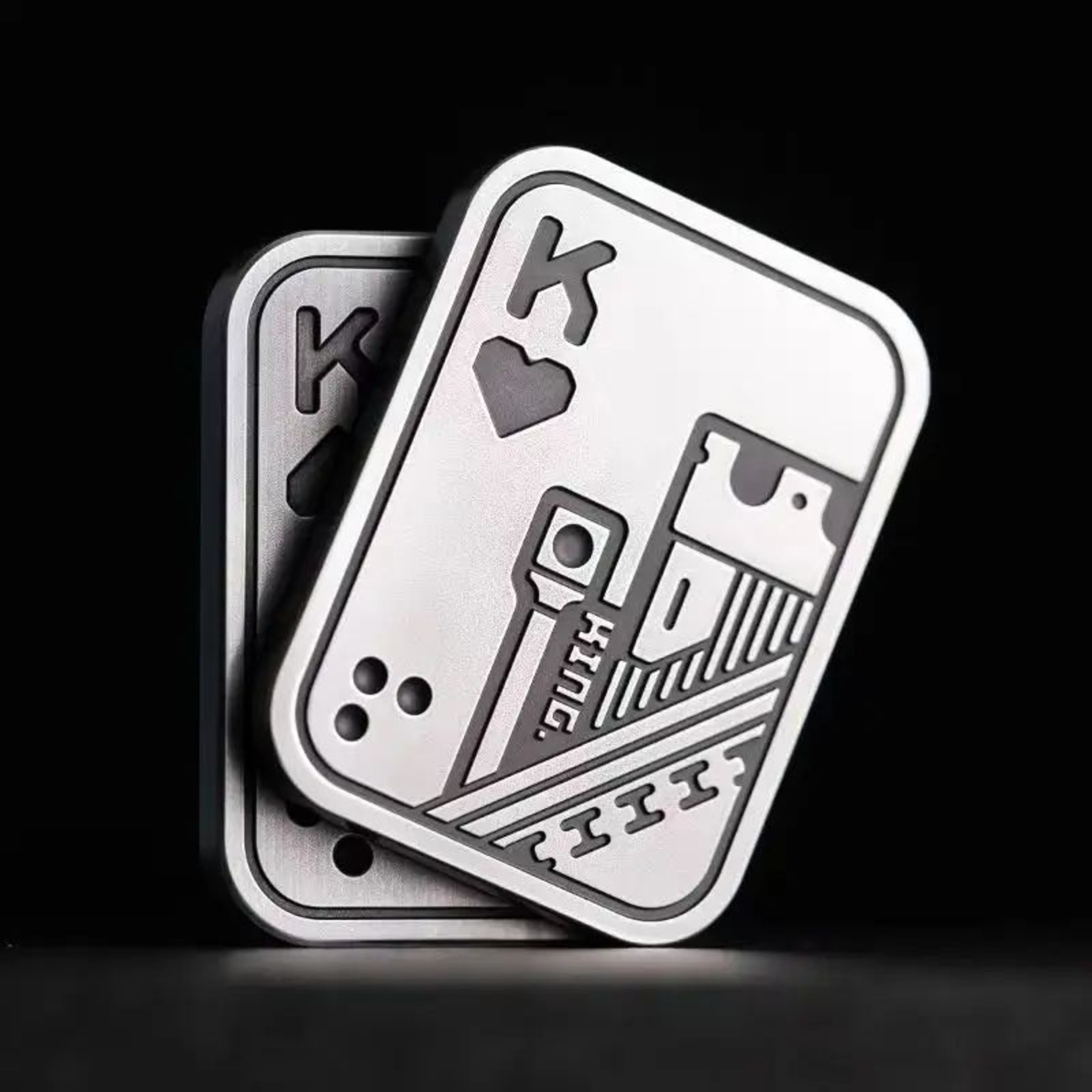 Metal Skull Push Slider Stress Relief Toy AntiStress EDC Top Spinning Poker Magnetic Fidget For Adu 0