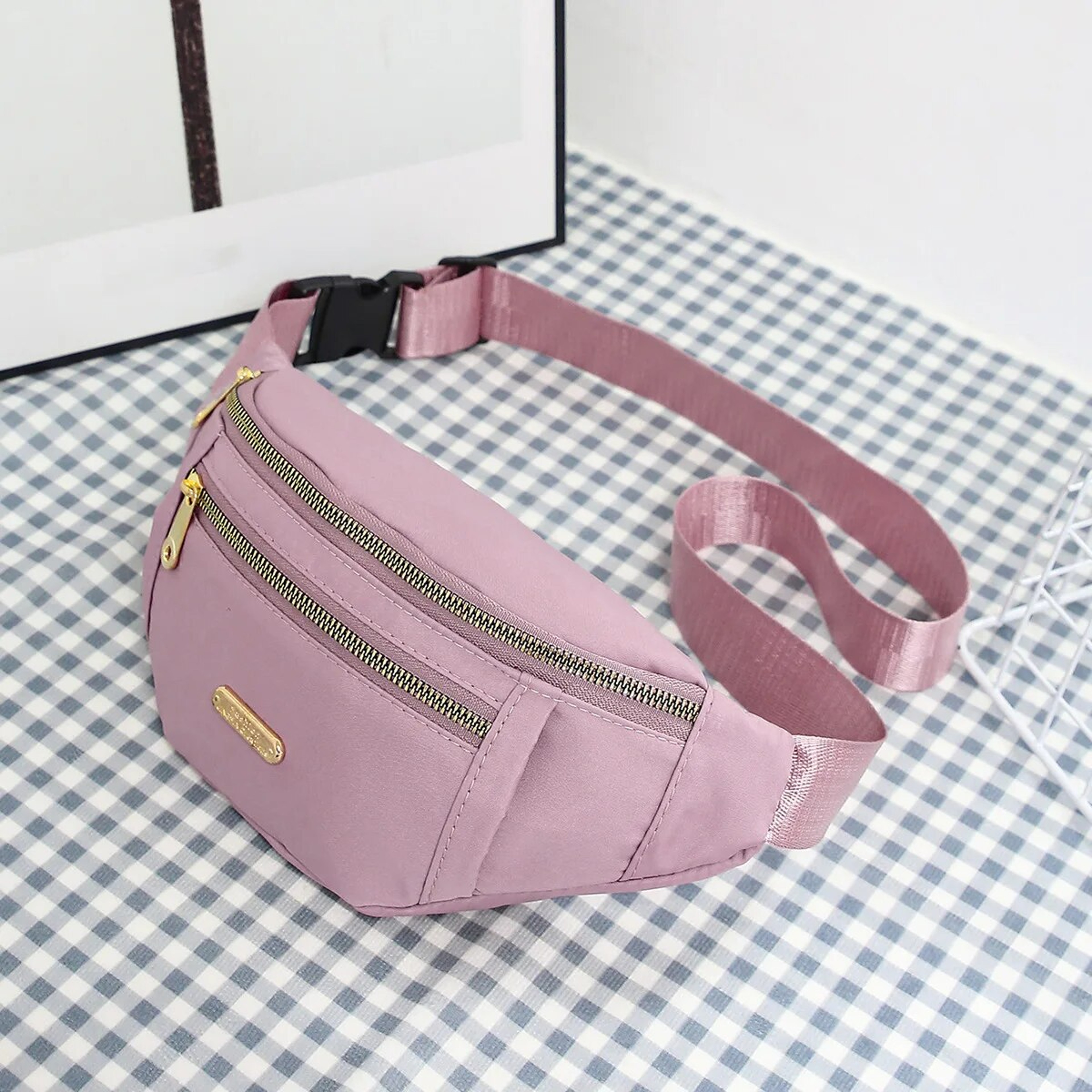 Women's Sports Waist Bag Crossbody Belt Bag with Multi Pocket Phone Storage – view 11