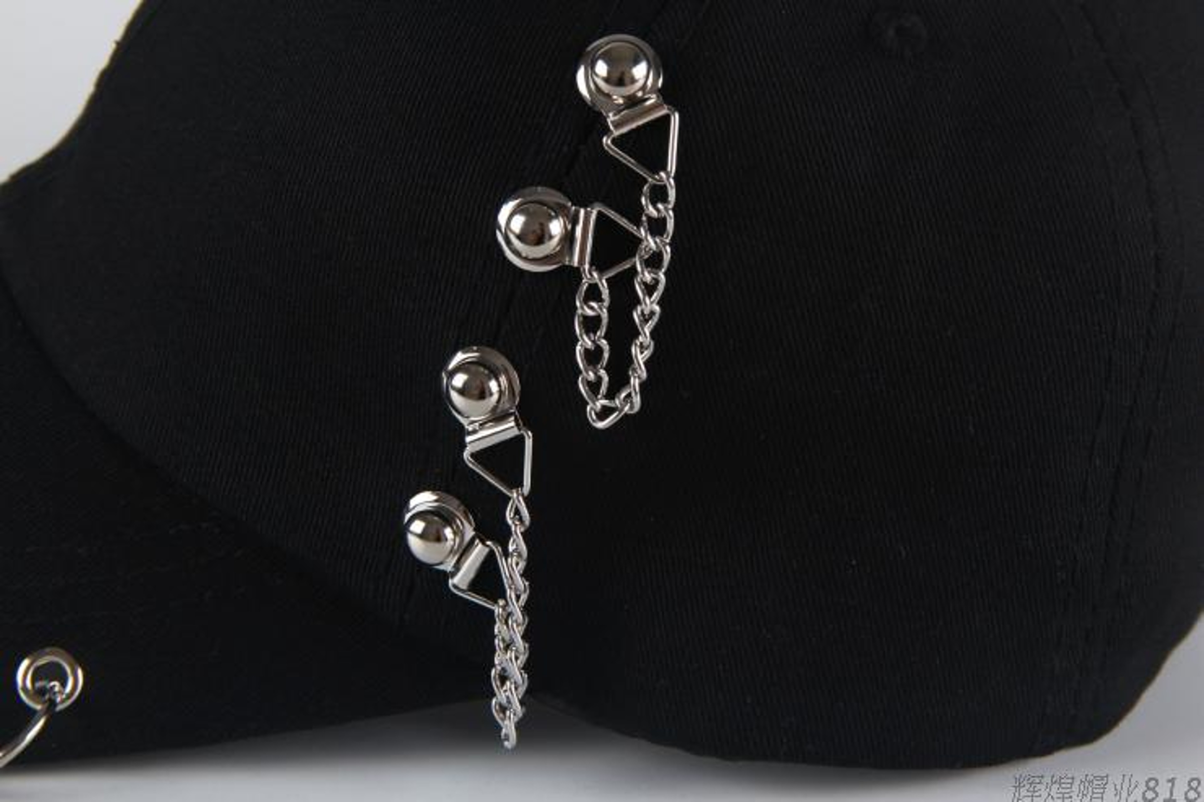 Urban Edge Cotton Punk Baseball Cap Creative Piercing Ring Hip Hop Snapback Hat – view 4