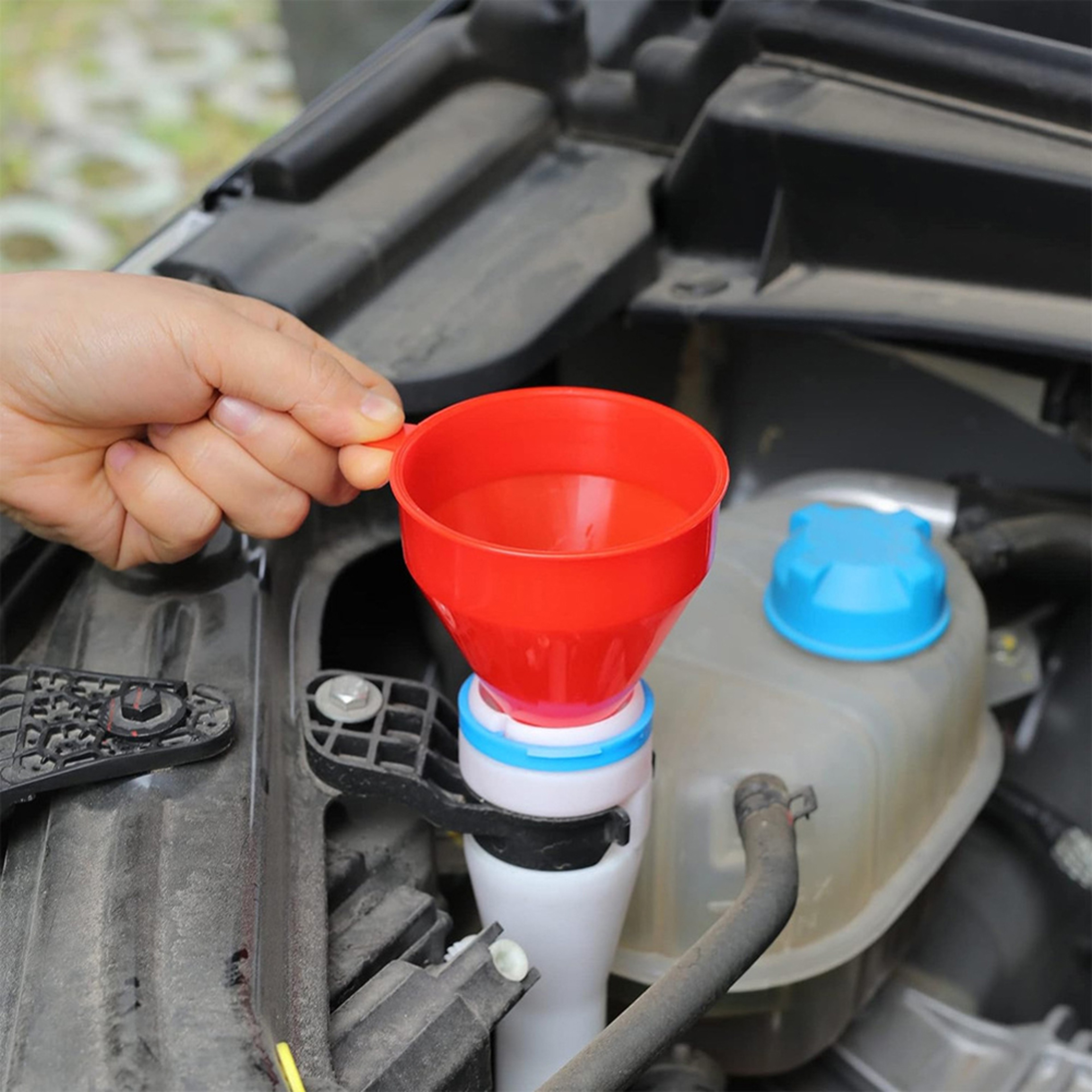Universal Telescopic Fuel  Oil Funnel With Detachable Hose For Cars  Motorcycles 0