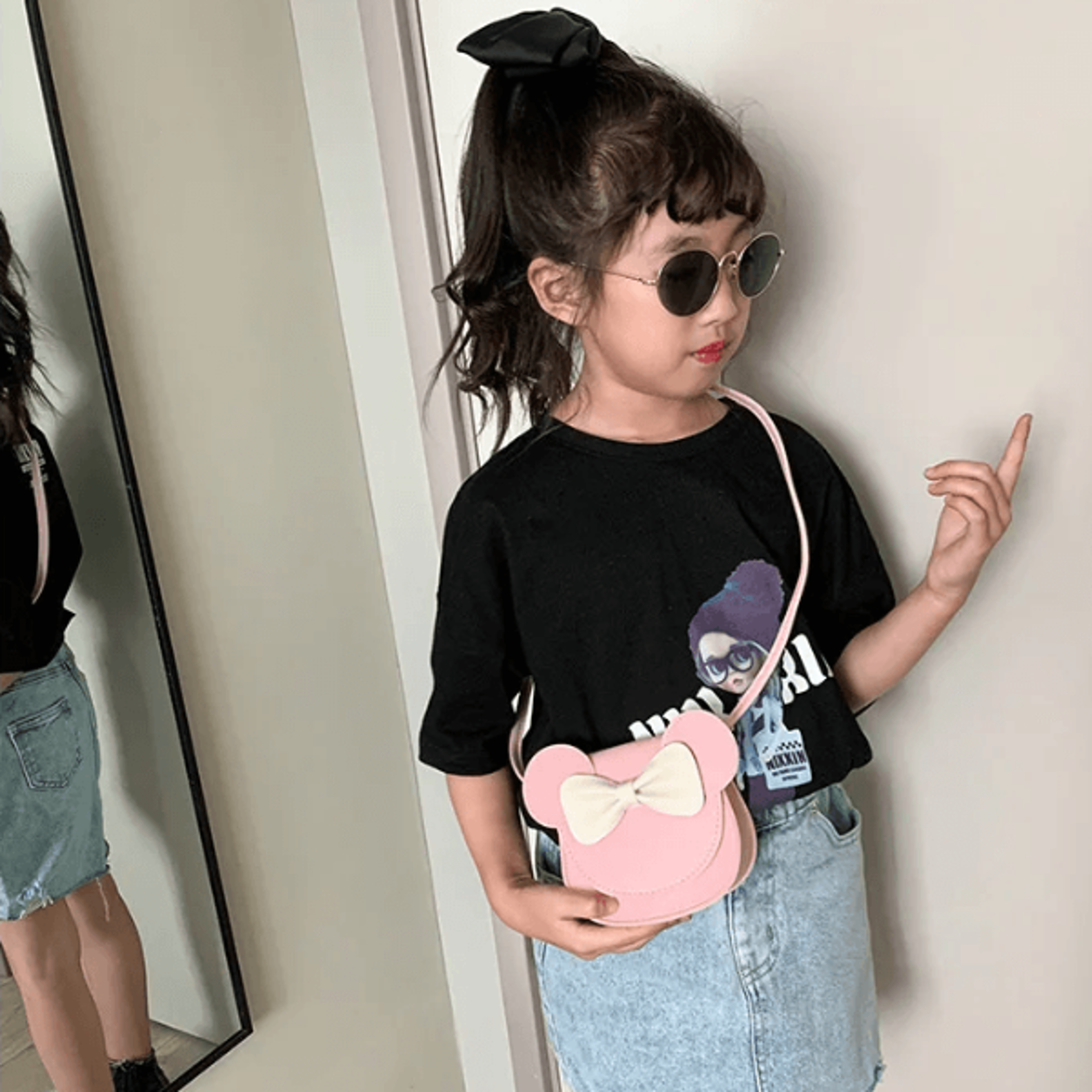 Cute Mouse Mini Shoulder Bag for Girls Disney Cartoon Messenger Bag  Fashion Small Crossbody Bag
