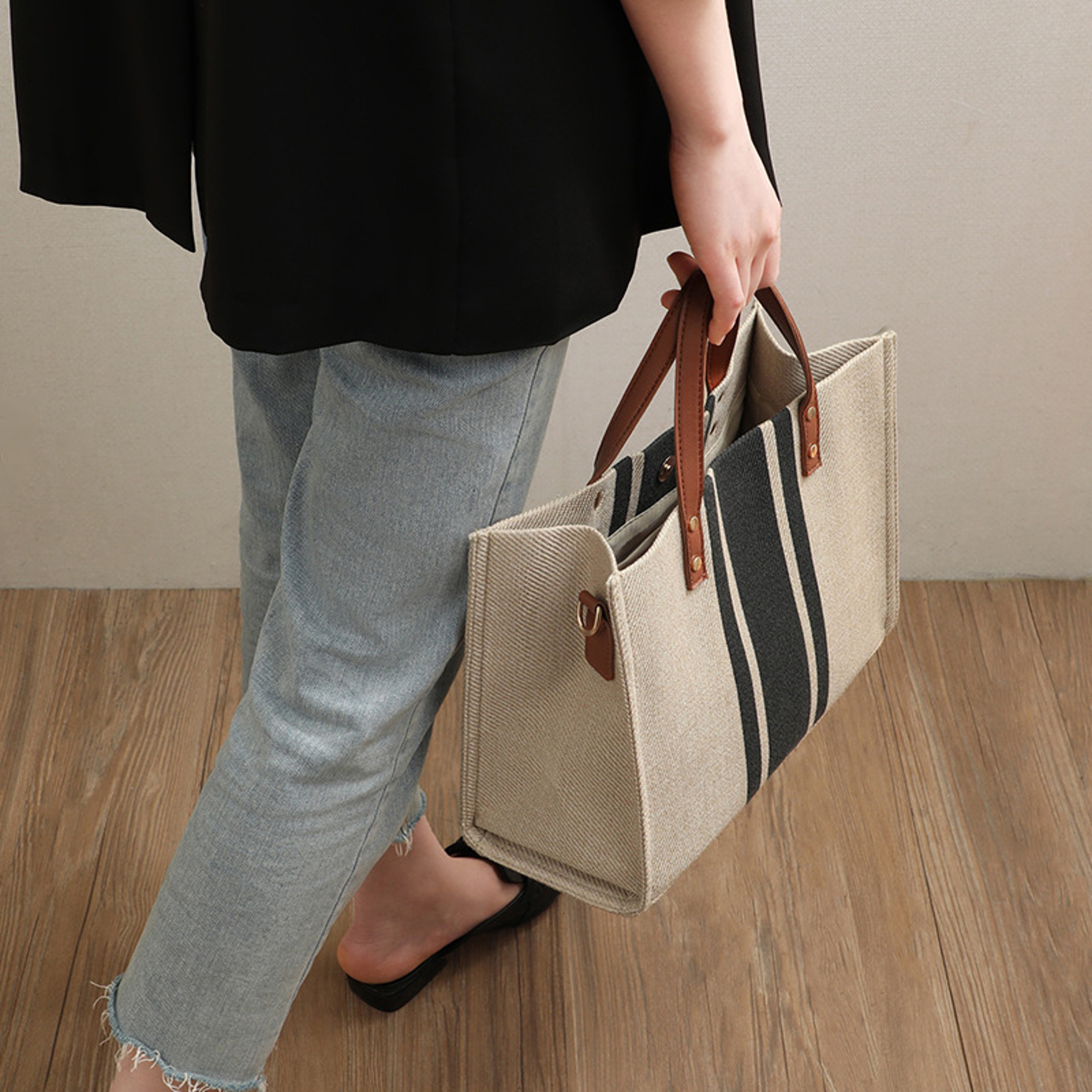 Stylish Large Canvas Stripe Tote Handbag for Women Spacious Top Handle Shoulder & Crossbody Bag – view 3