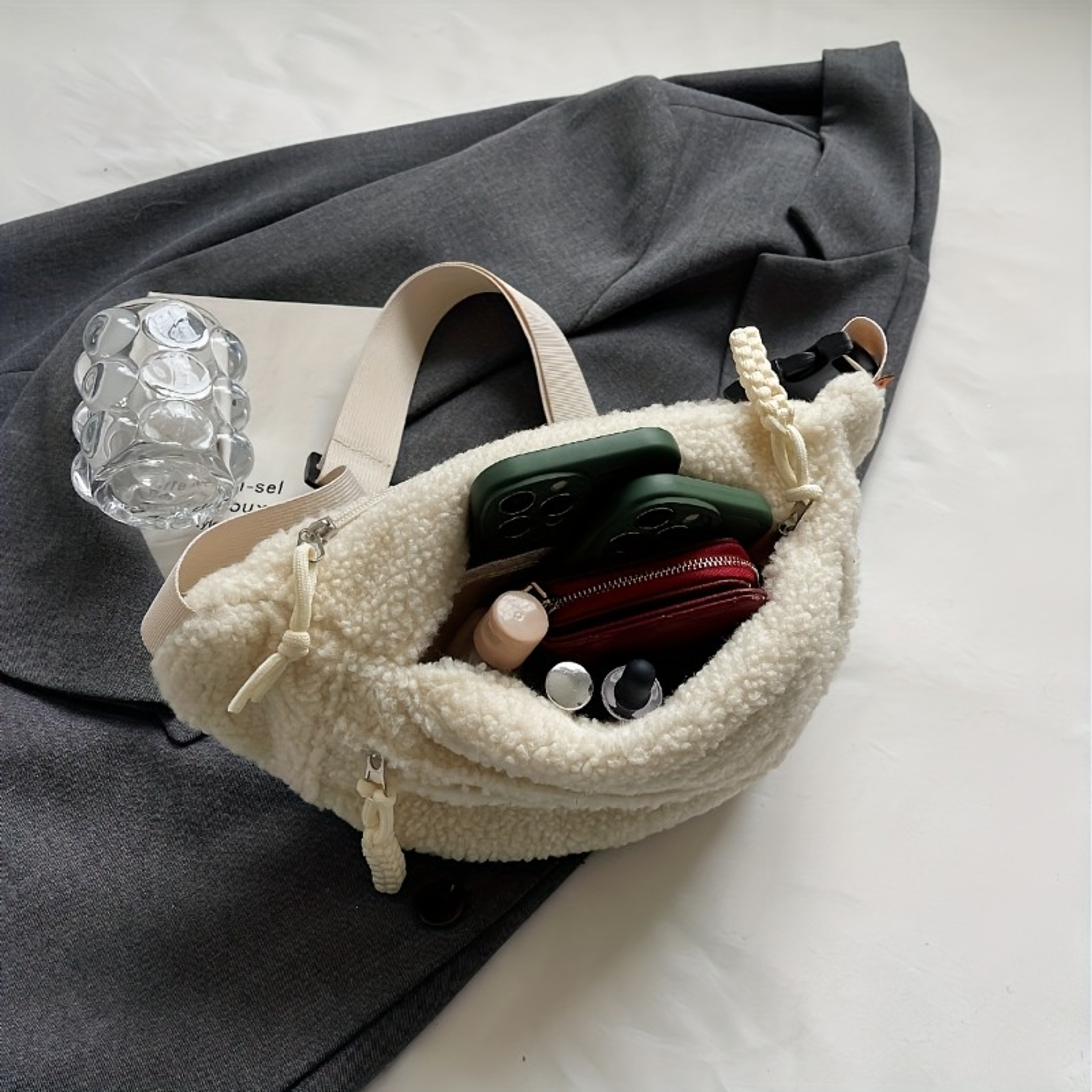 Plush Everyday Crossbody Chest Bag Soft Casual Shoulder Waist Bag for Men and Women – view 4