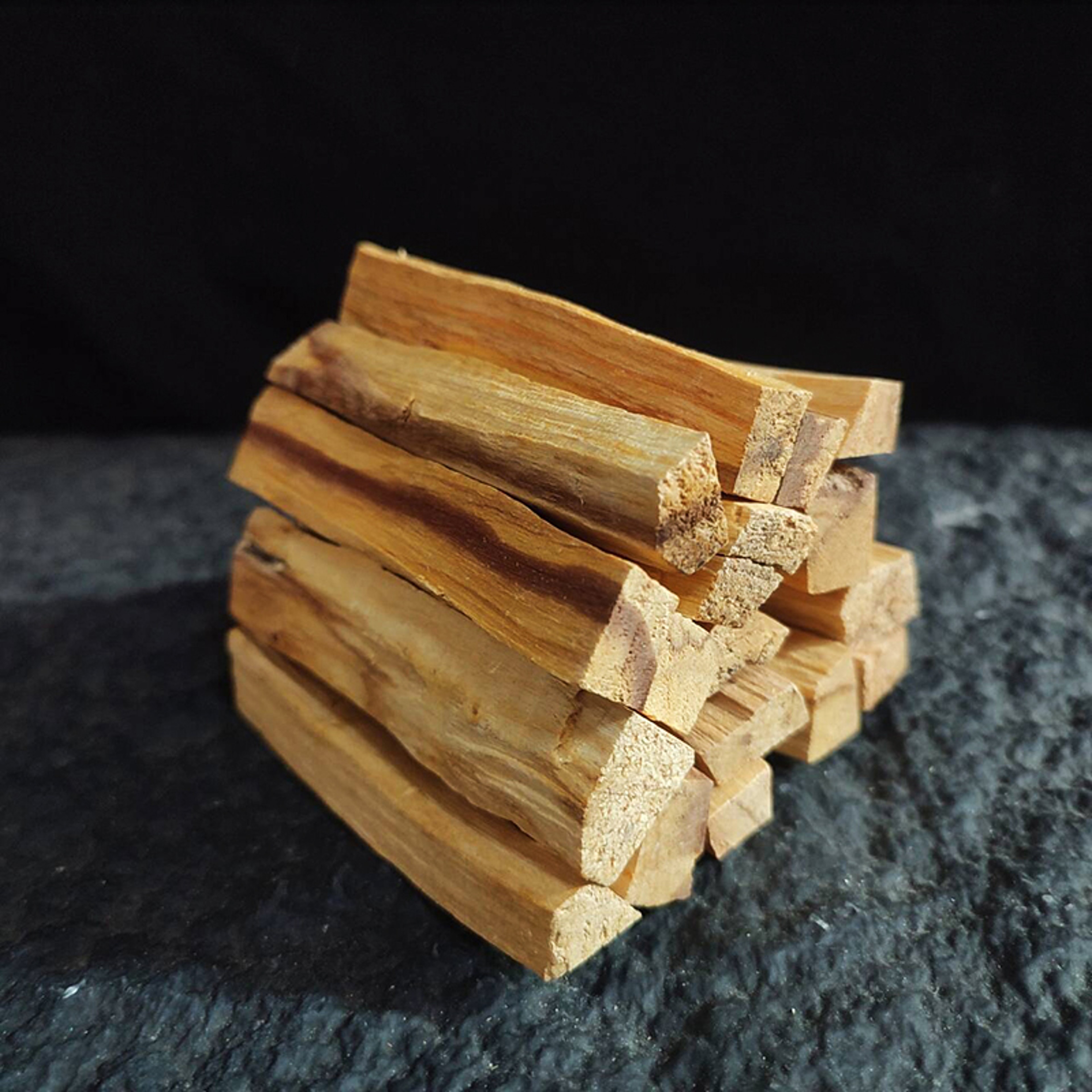 Natural Palo Santo Incense Sticks, High-Oil Smell Old Materials, Yoga Buddha Aromatherapy Household Purify Air Heal – view 3