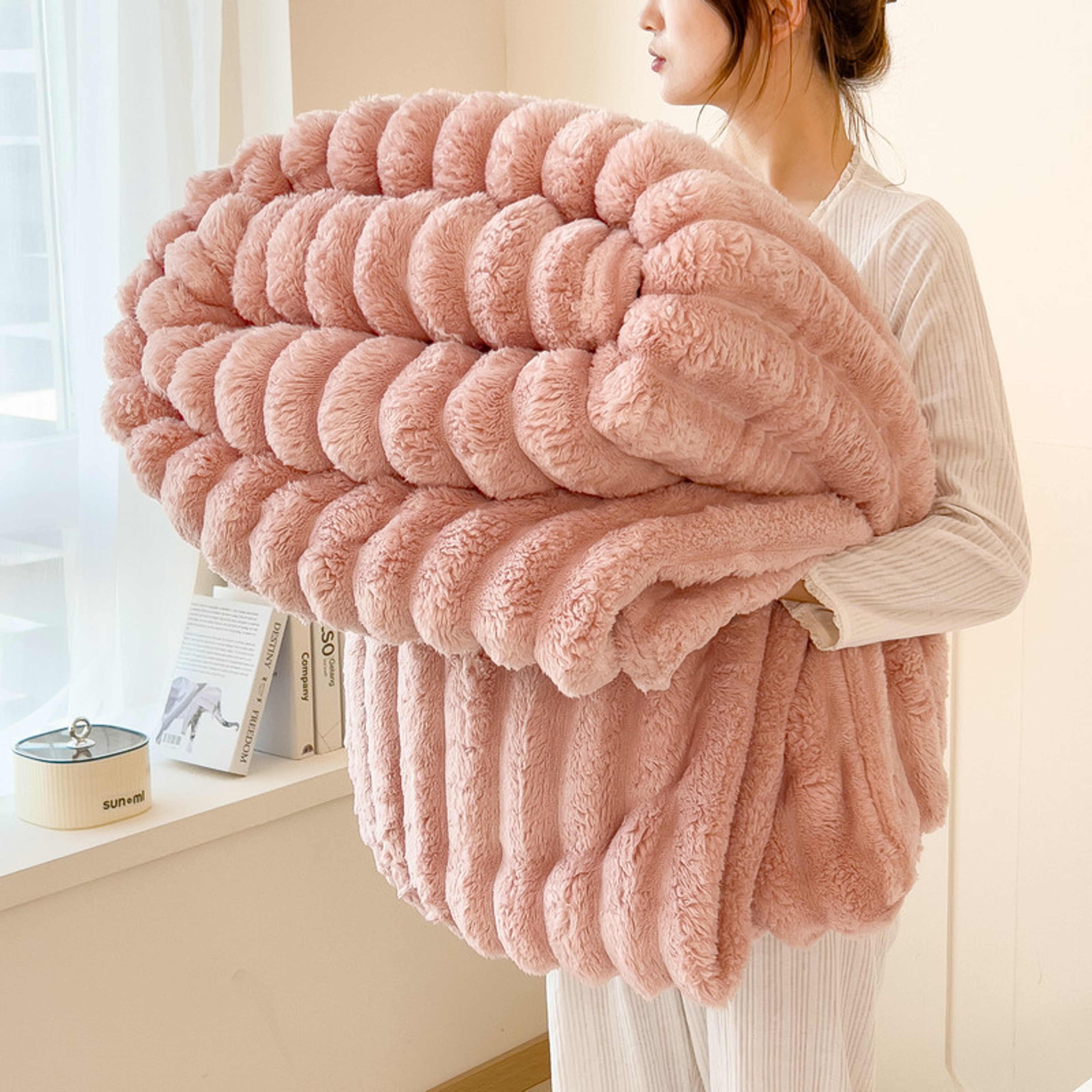 Solid Thickened Wide Striped Flannel Blanket Multifunctional Bed Sheet Cover Sofa Nap Blanket Comfo