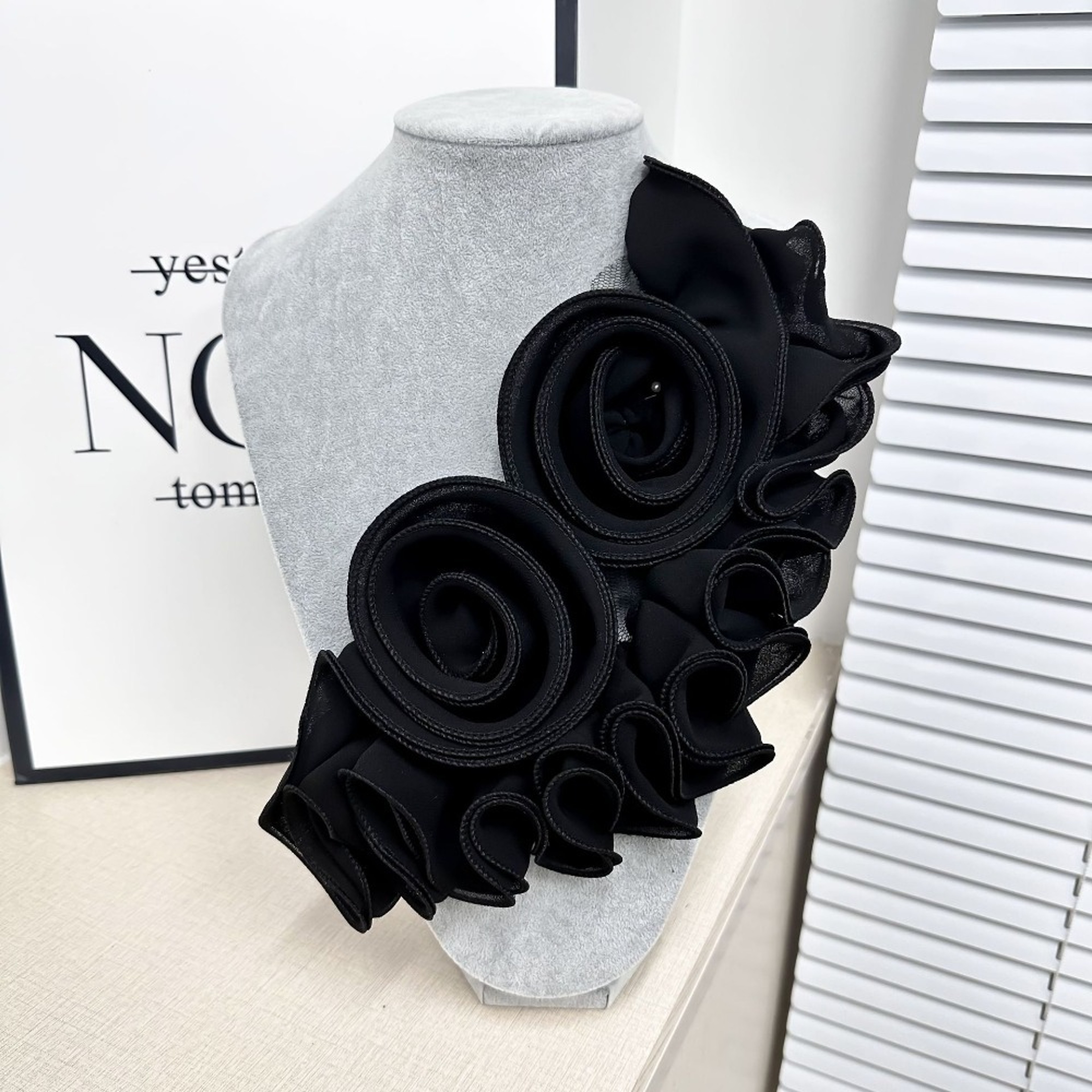 Trendy Floral Decoration, Flower Shape Floral Patch, Detachable Wedding Dress Accessories, DIY Clothing Decoration – view 7