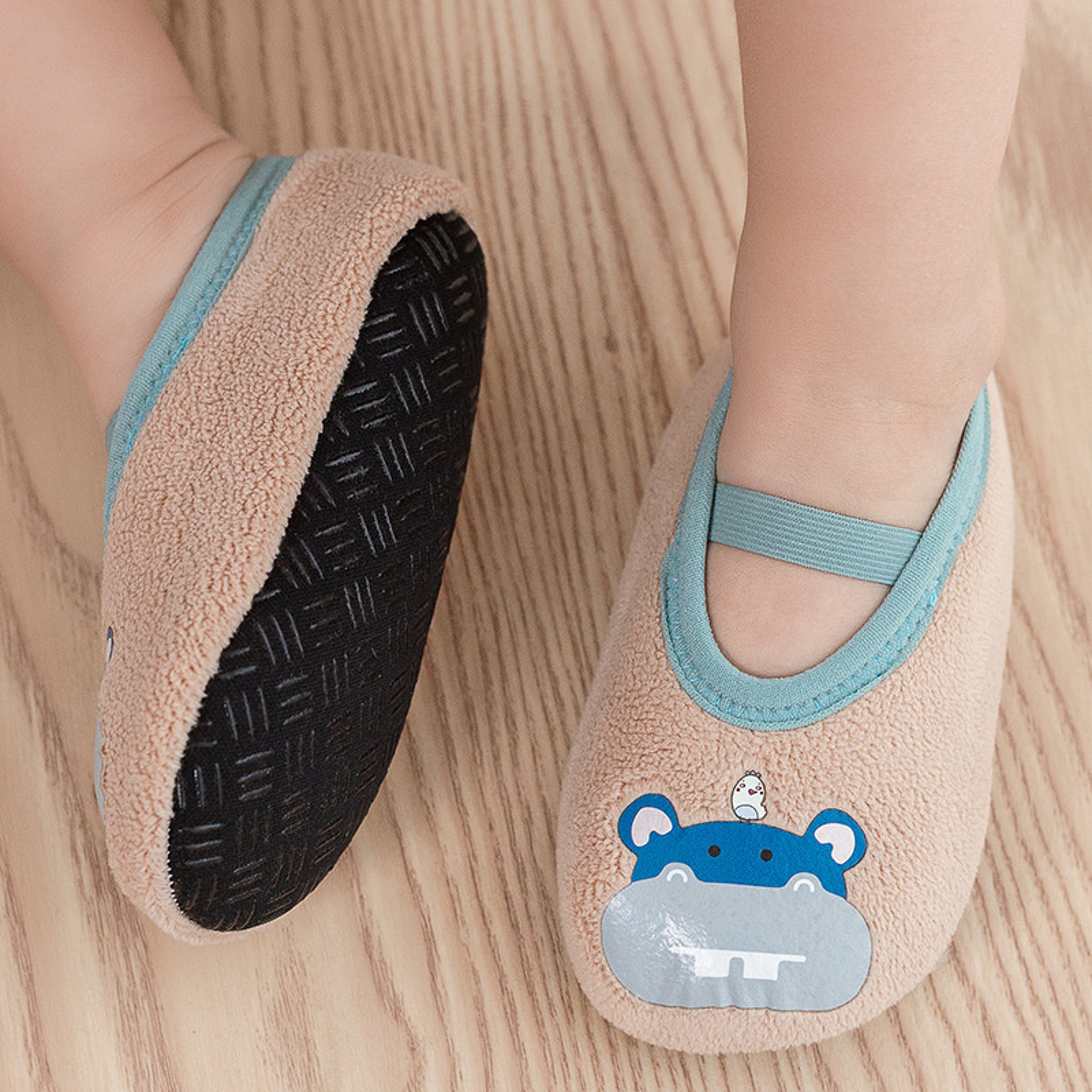 Anti Slip Newborn Baby Shoes Cartoon Slippers For Boys Girls Rubber Sole Winter First Walk Shoes In 0