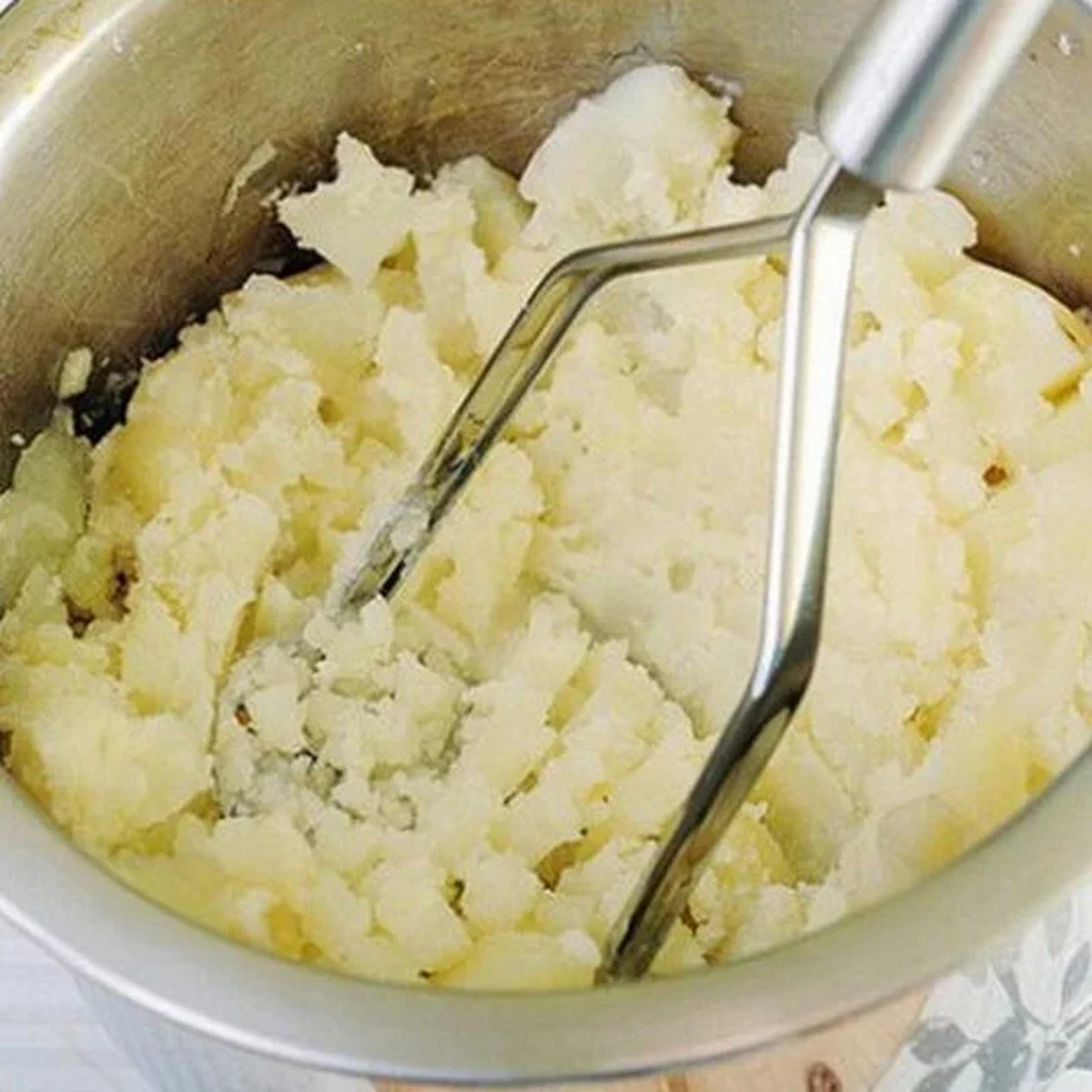 Wavy Pressure Potato Masher, Stainless Steel Cooking Gadget Tool mashed potatoes wavy pressure Kitchen accessories – view 3