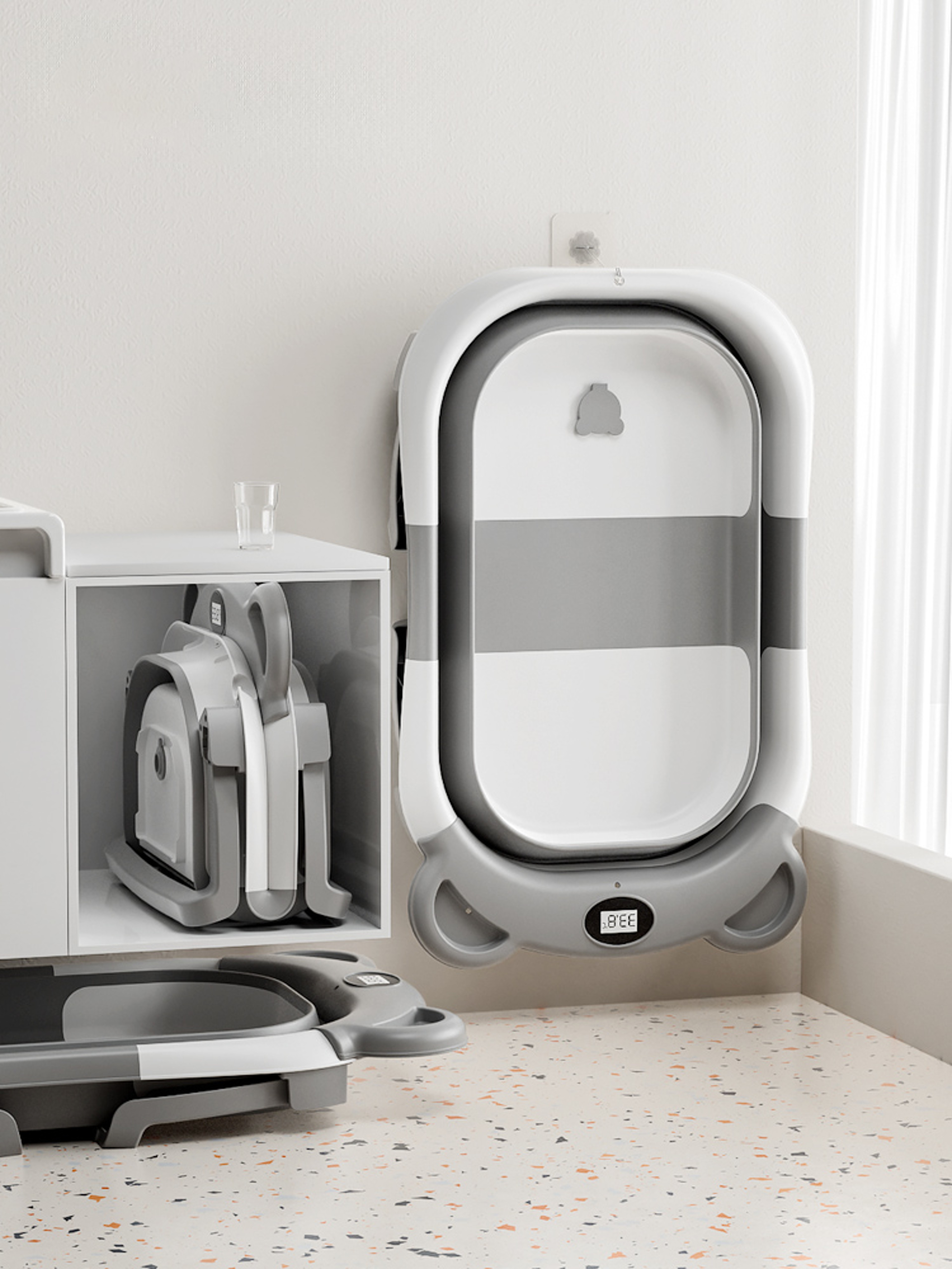 Collapsible Baby Bathtub Portable Travel Bathtub With Thermometer Soft Cushion Drain Hole For Babie 2