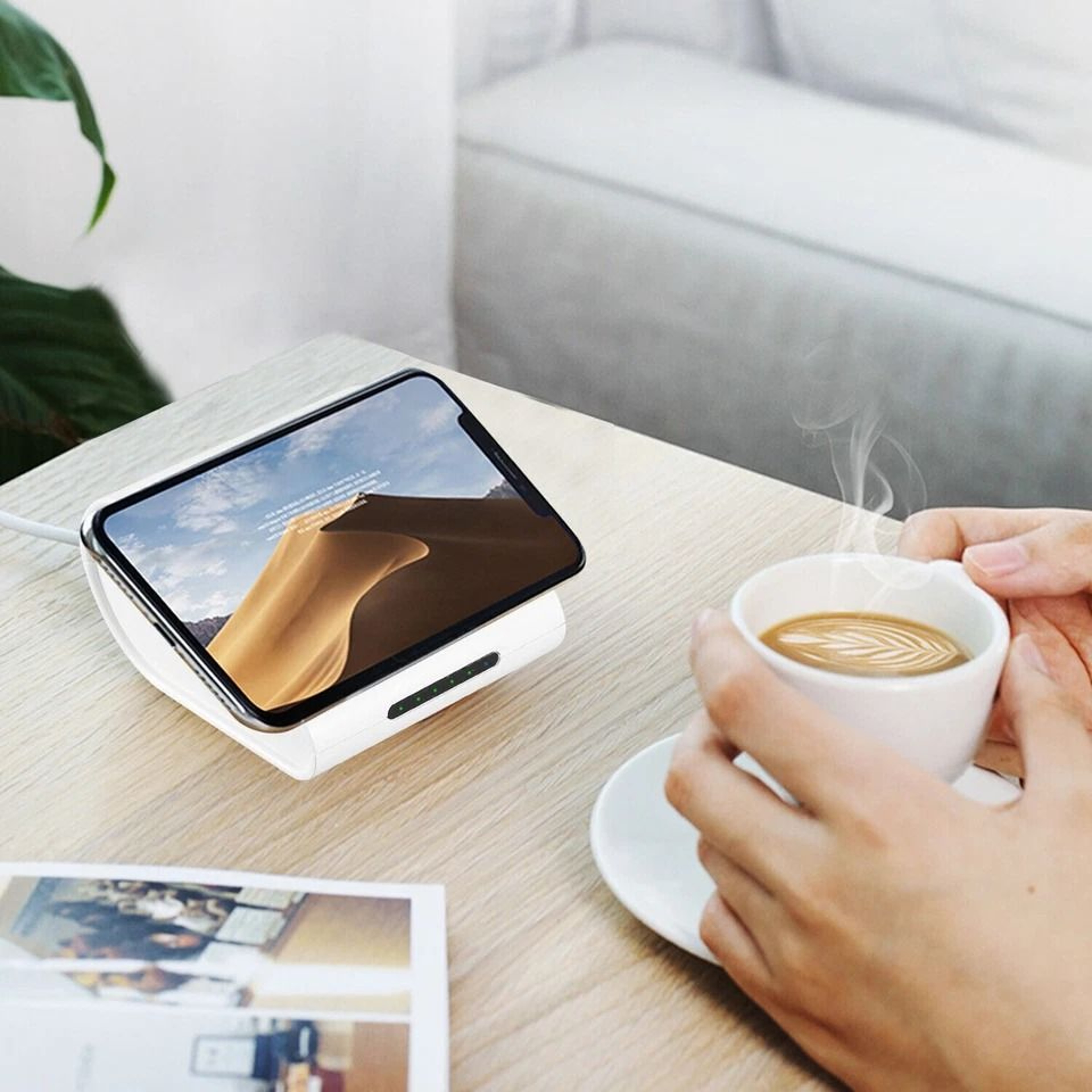 Fast Charger White Power Bank Wireless Charging USB Portable Battery For Phones Tablets 0