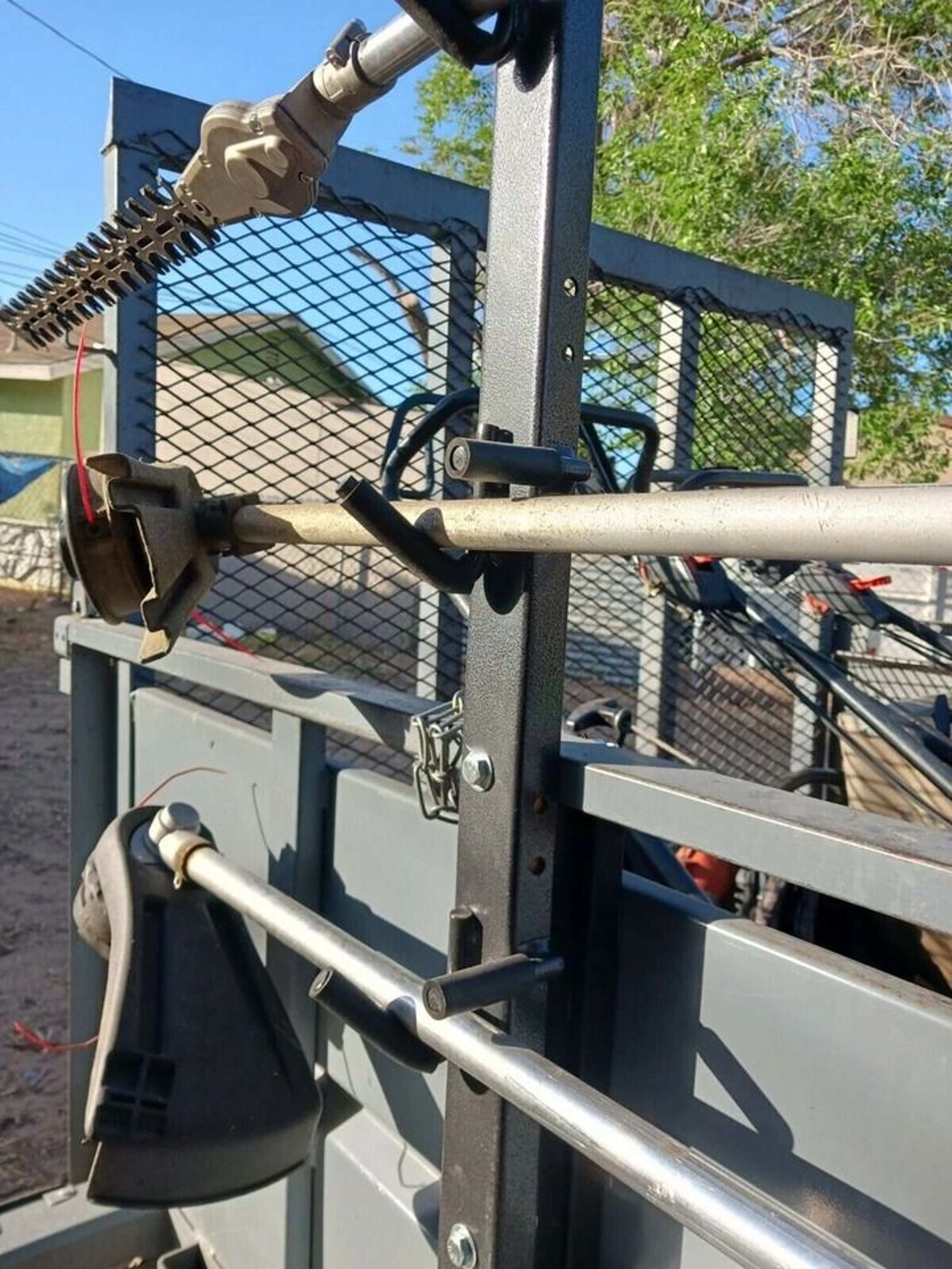 Trimmer Rack With Lock Weed Eater Carrier For Truck And Trailer 11