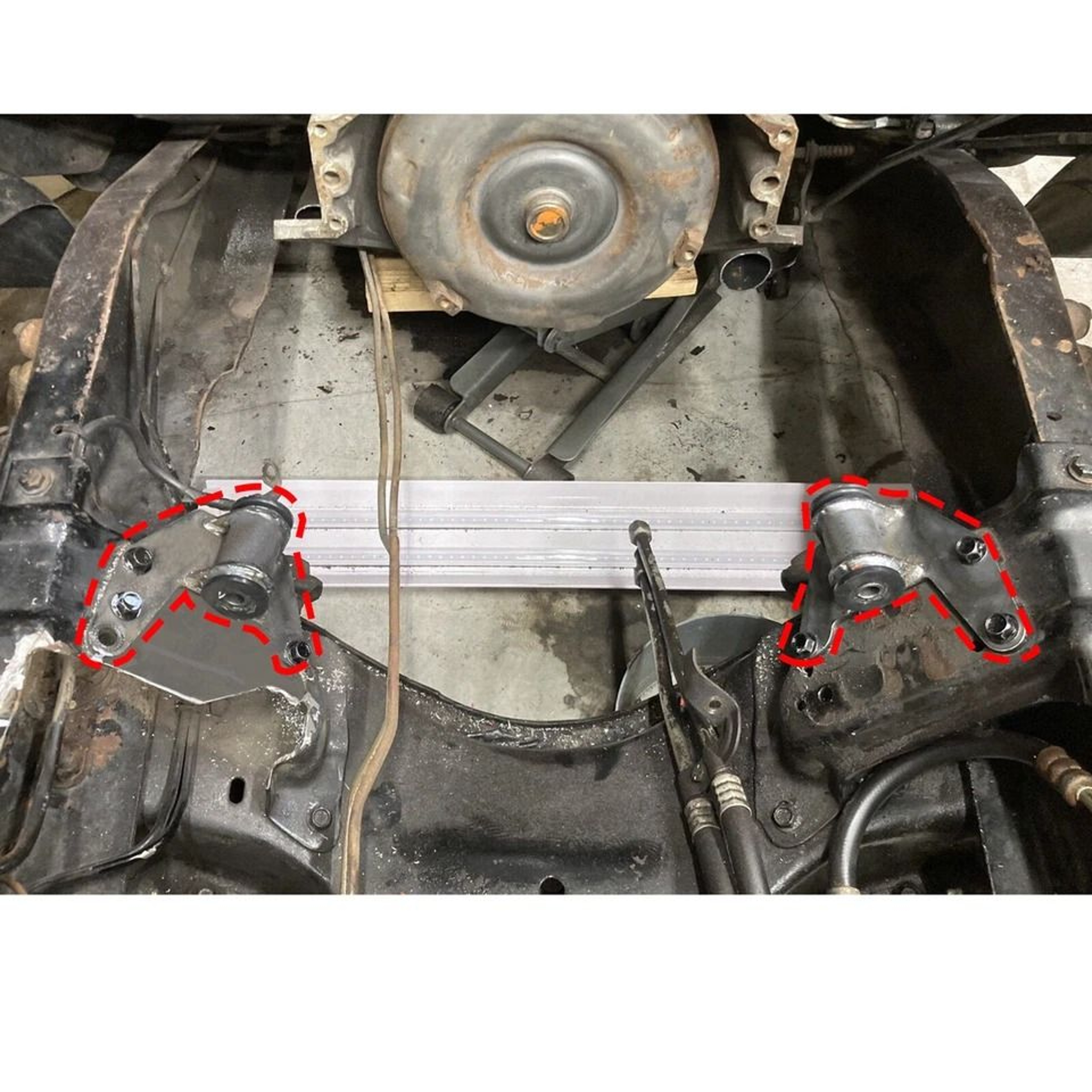 Premium Body LS Swap Engine Mount Kit Adjustable G Body Engine Mount Adapter For LSx Engines 0
