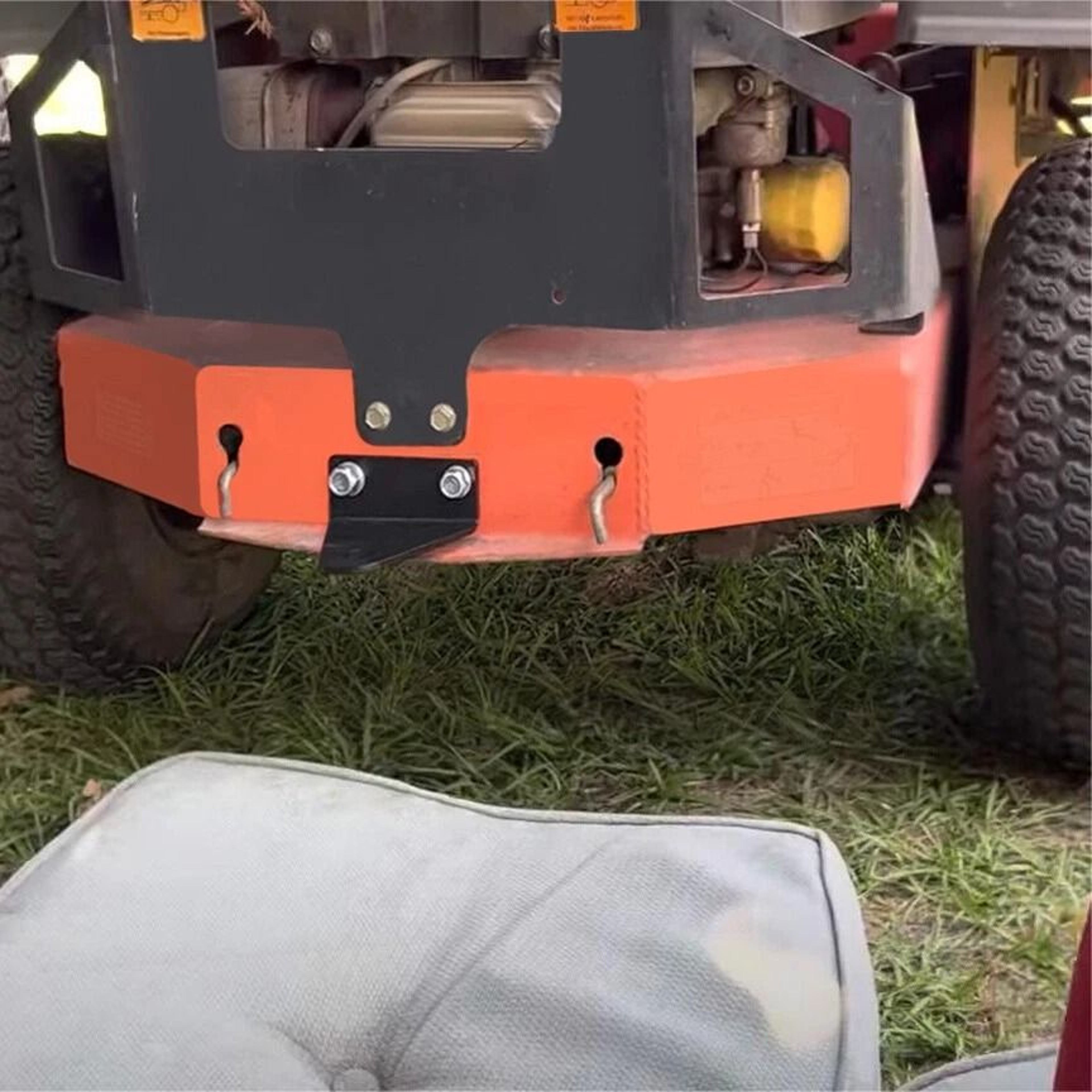 Universal Trailer Tow Hitch For Zero Turn Mowers Fits Cub Cadet 8