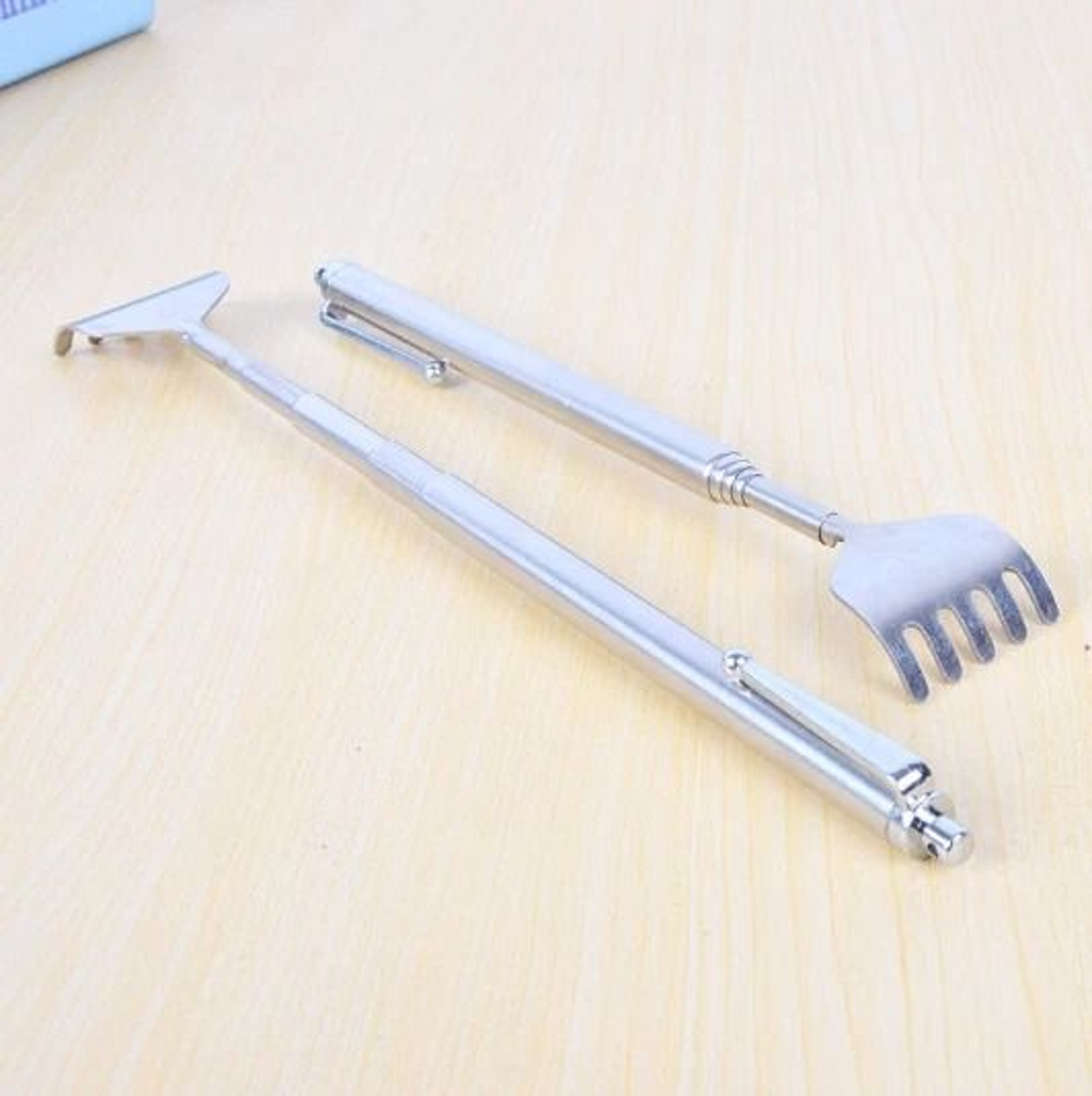 Stainless Steel Back Scratcher With Telescoping Handle For Instant Itch Relief 2