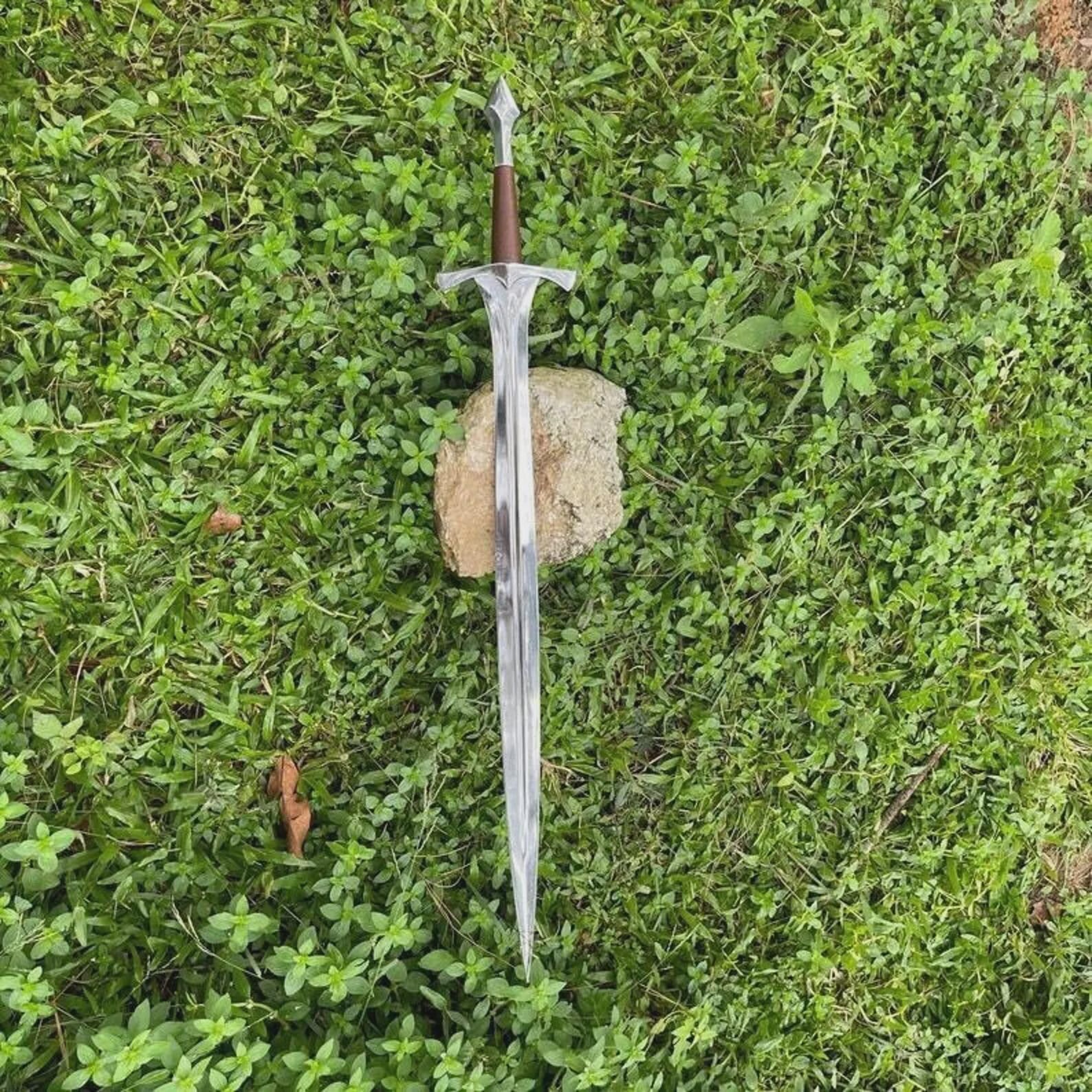 Authentic Hand Forged Carbon Steel Viking Sword With Leather Sheath  29Inch Engraved FullTang Blade