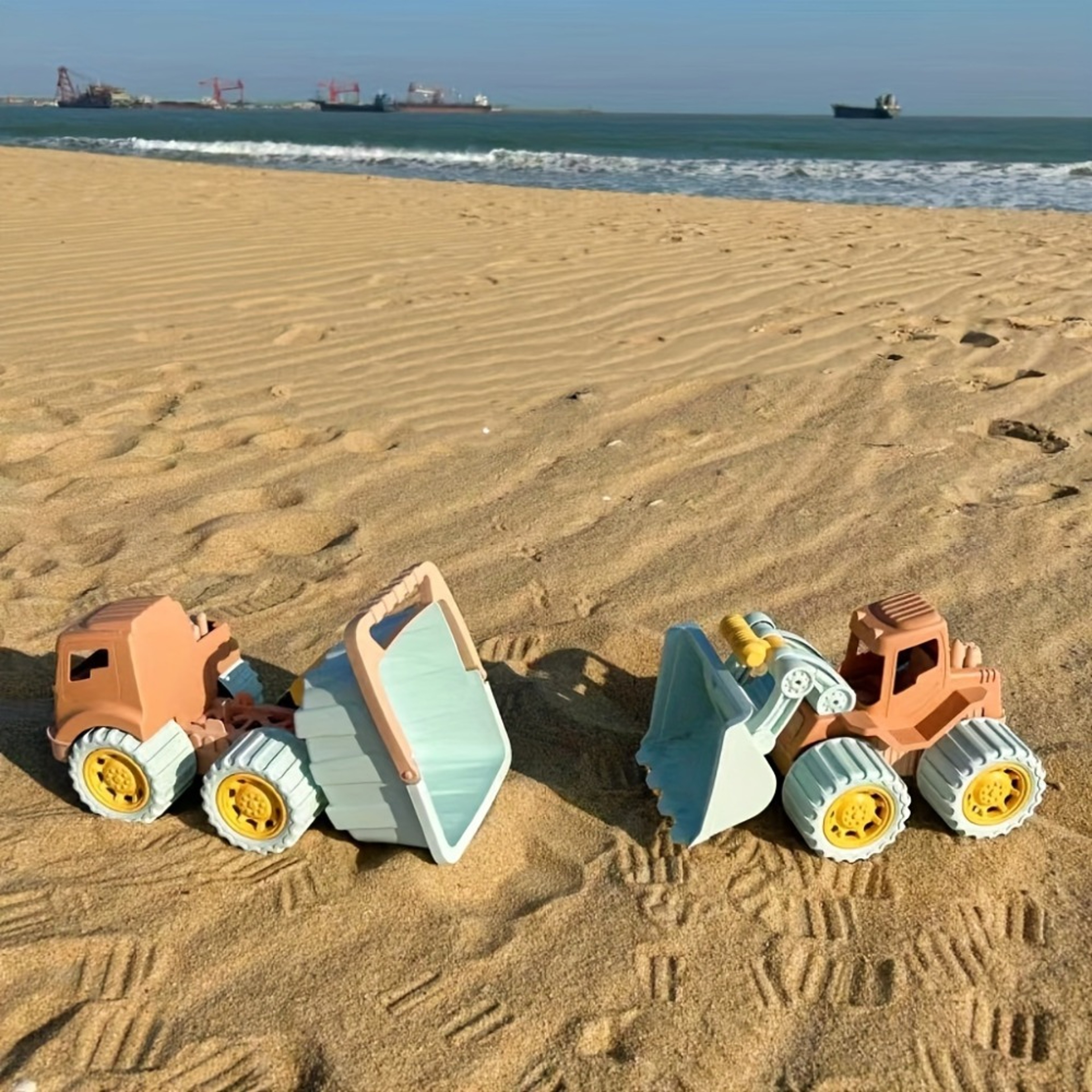 Toys Play Sand Construction Cars for Boys, Girls Beach Toys, Dump Tractor with Loader for Toddlers – view 3